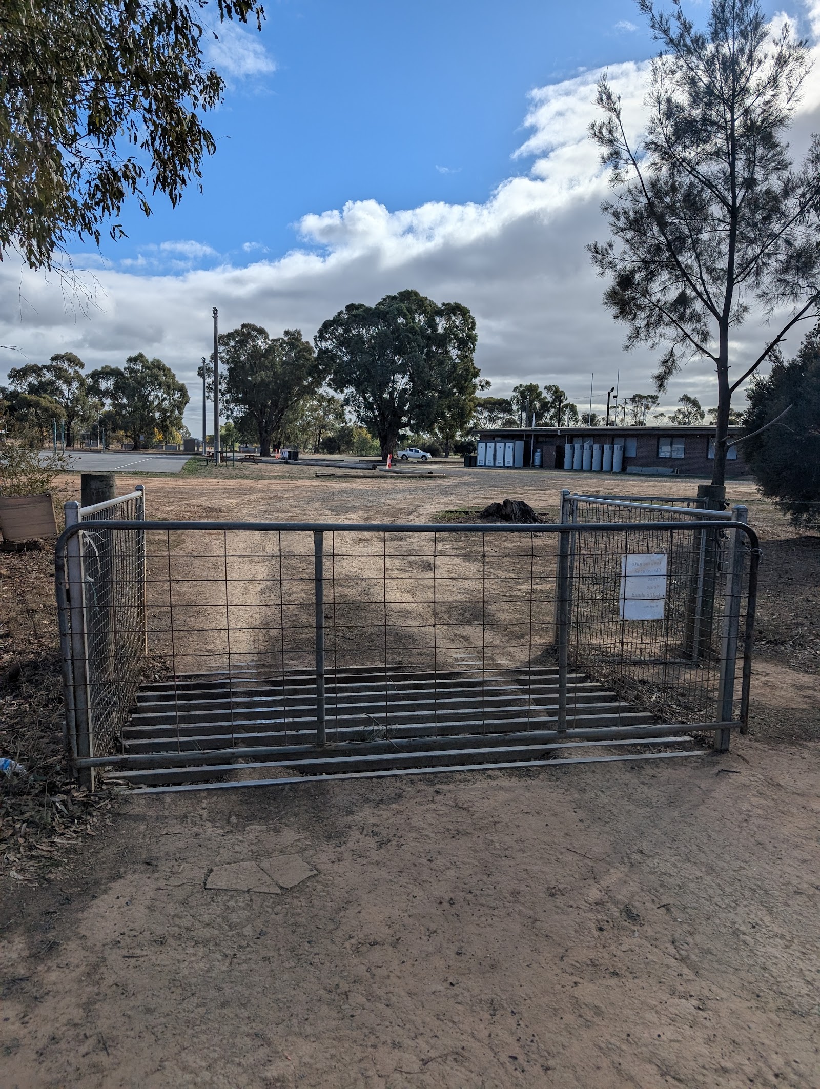 Murchison Recreation & Caravan Park Reserve 3
