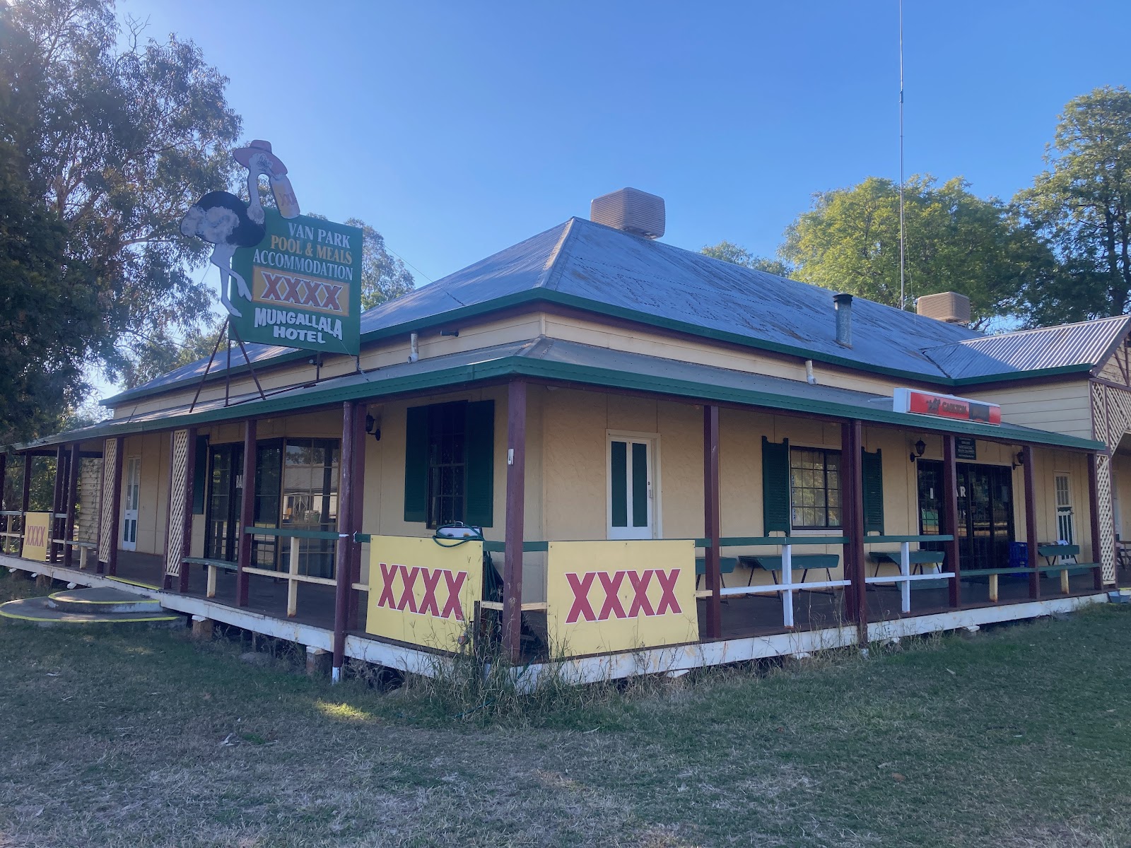 Mungallala Hotel Caravan Park 3