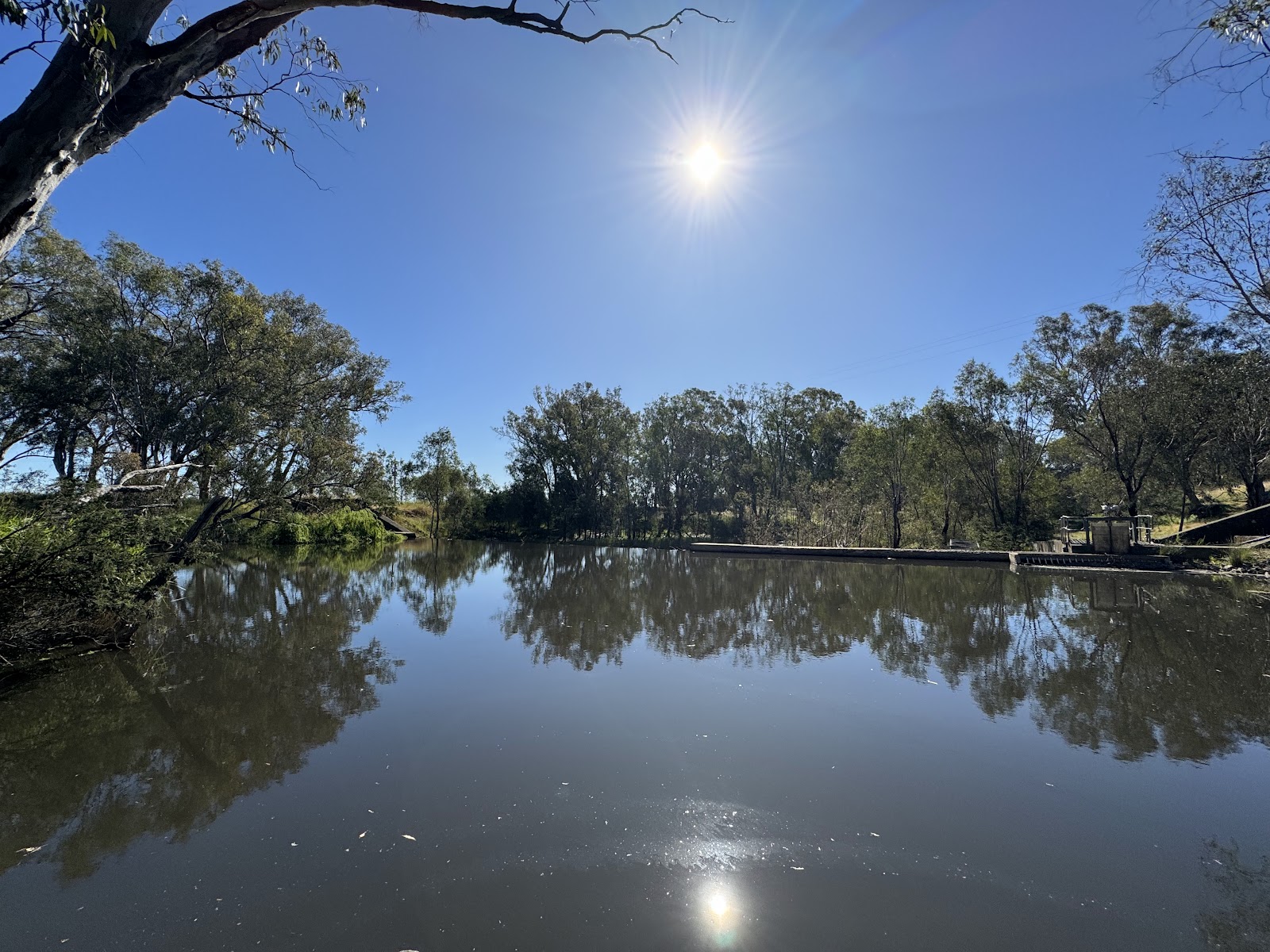 Casey's Weir Rest Area 2