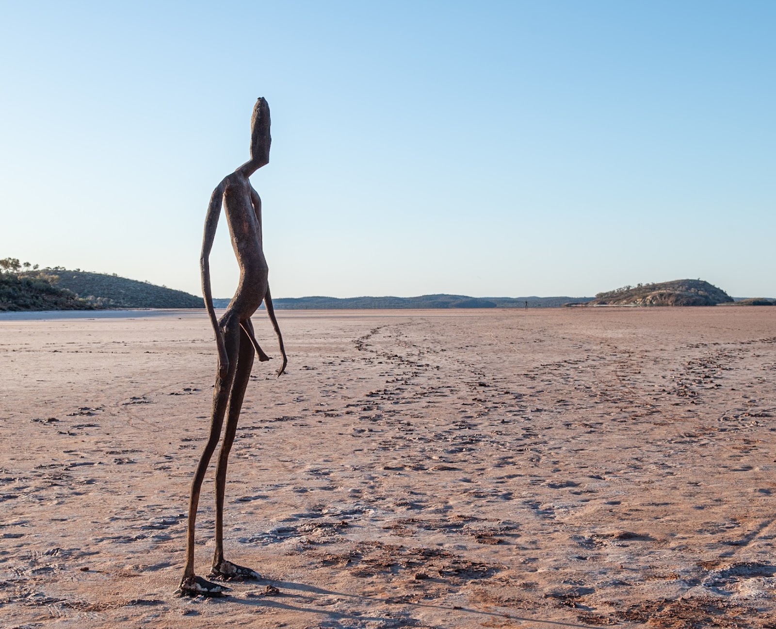Lake Ballard 3