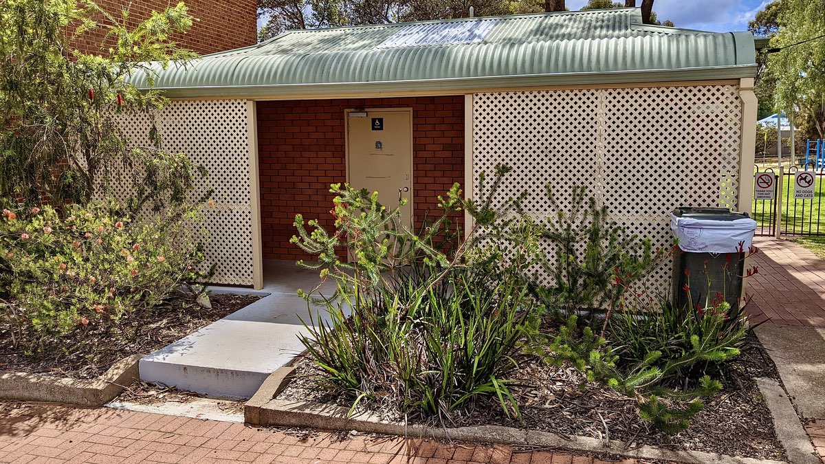 Ravensthorpe Rest Area 2