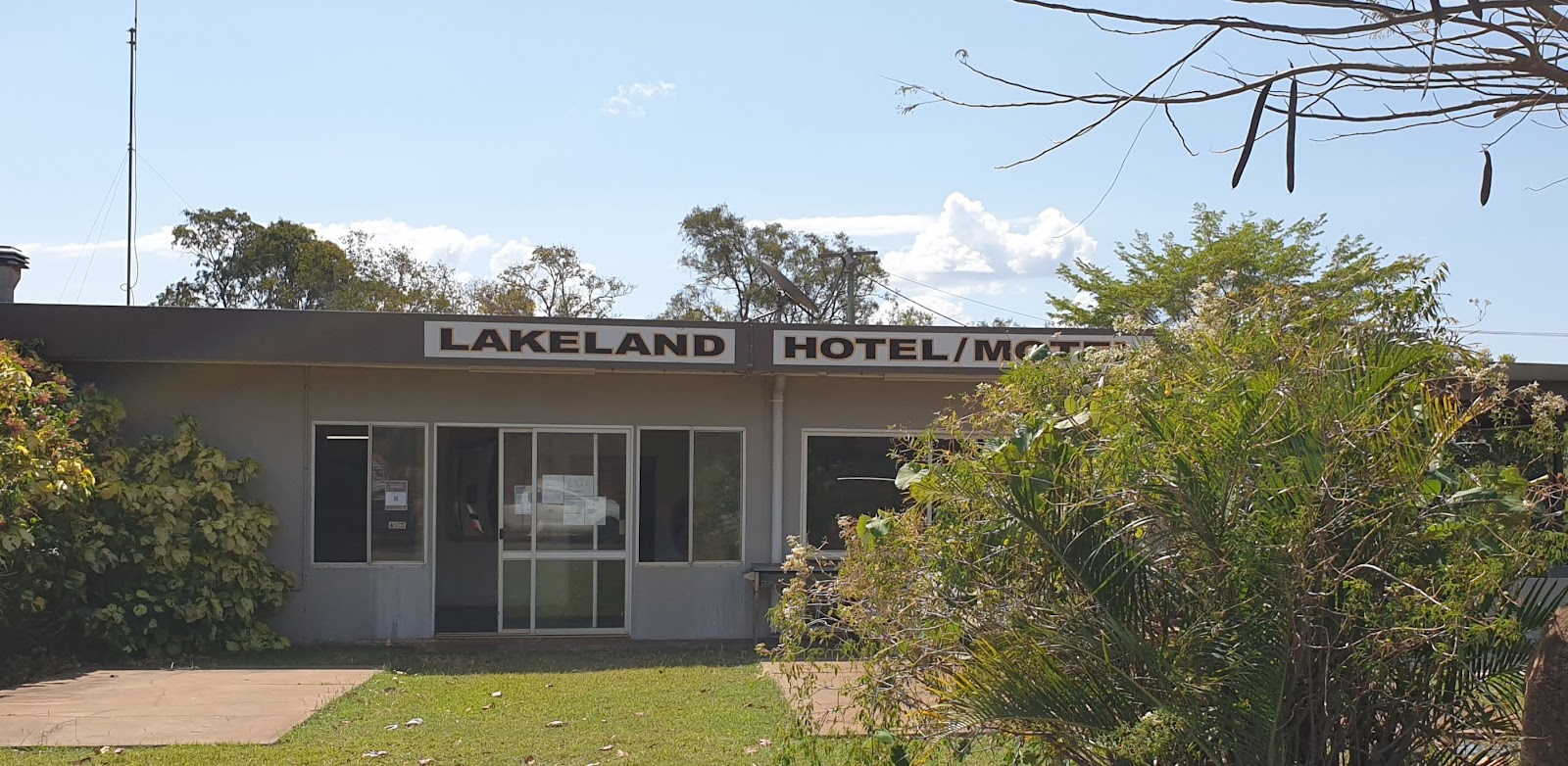 Lakeland Hotel 2