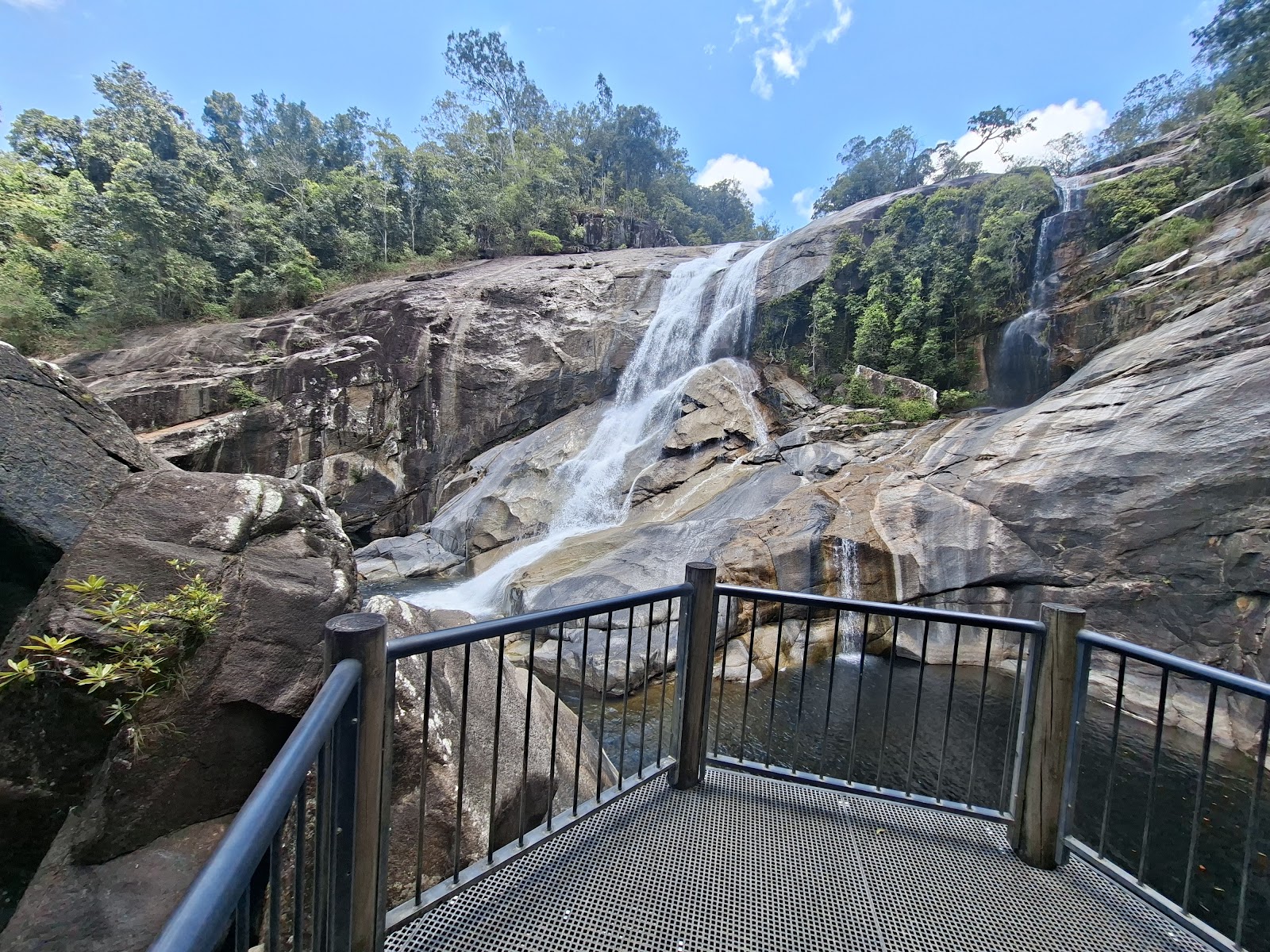 Murray Falls camping area, Girramay National Park 5