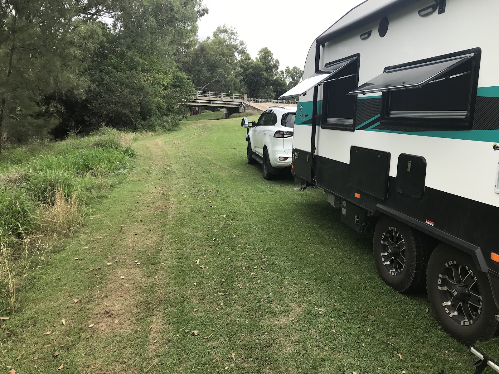 Inglewood Free camp RV park 2