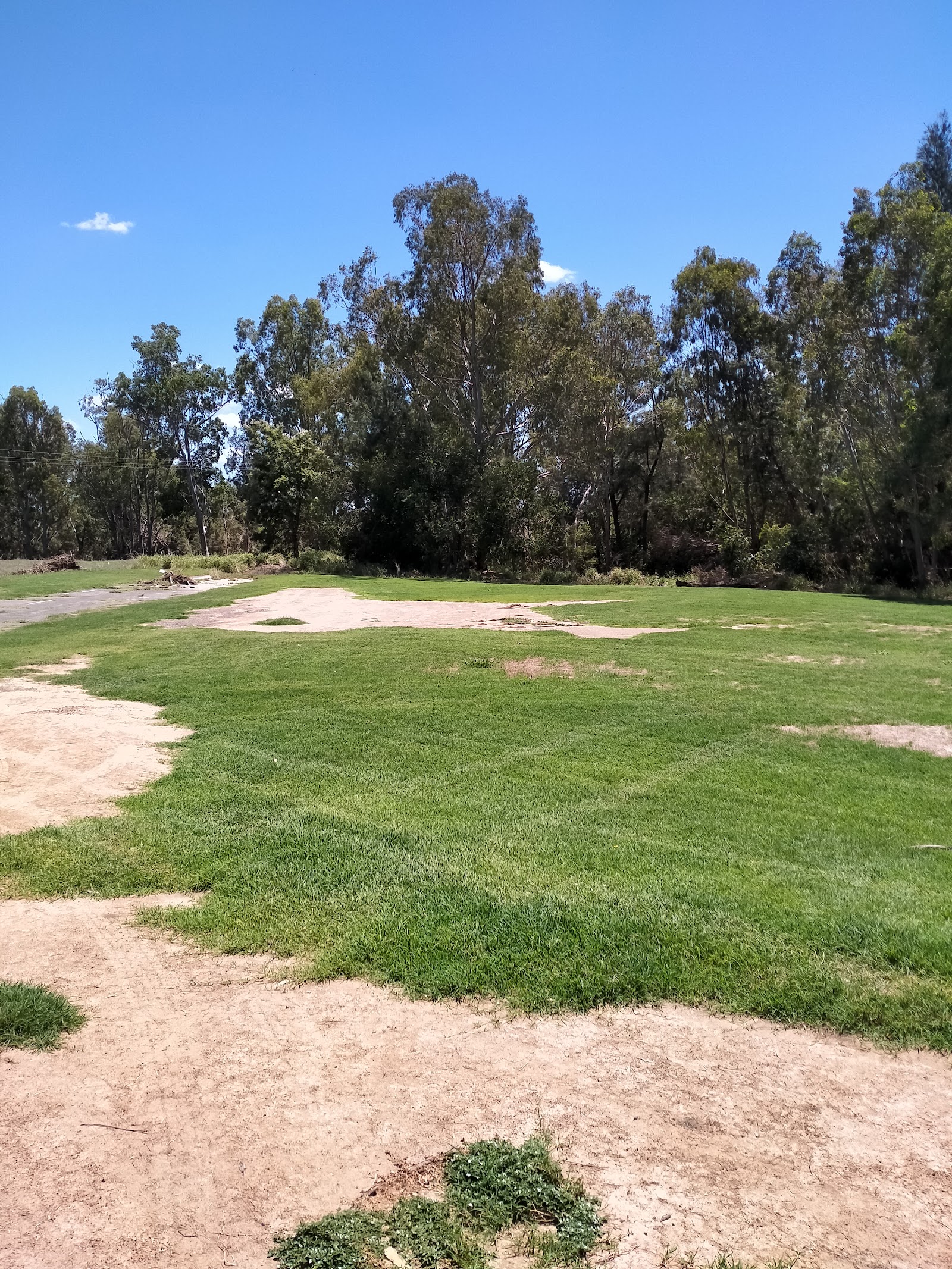 Inglewood Free camp RV park 3