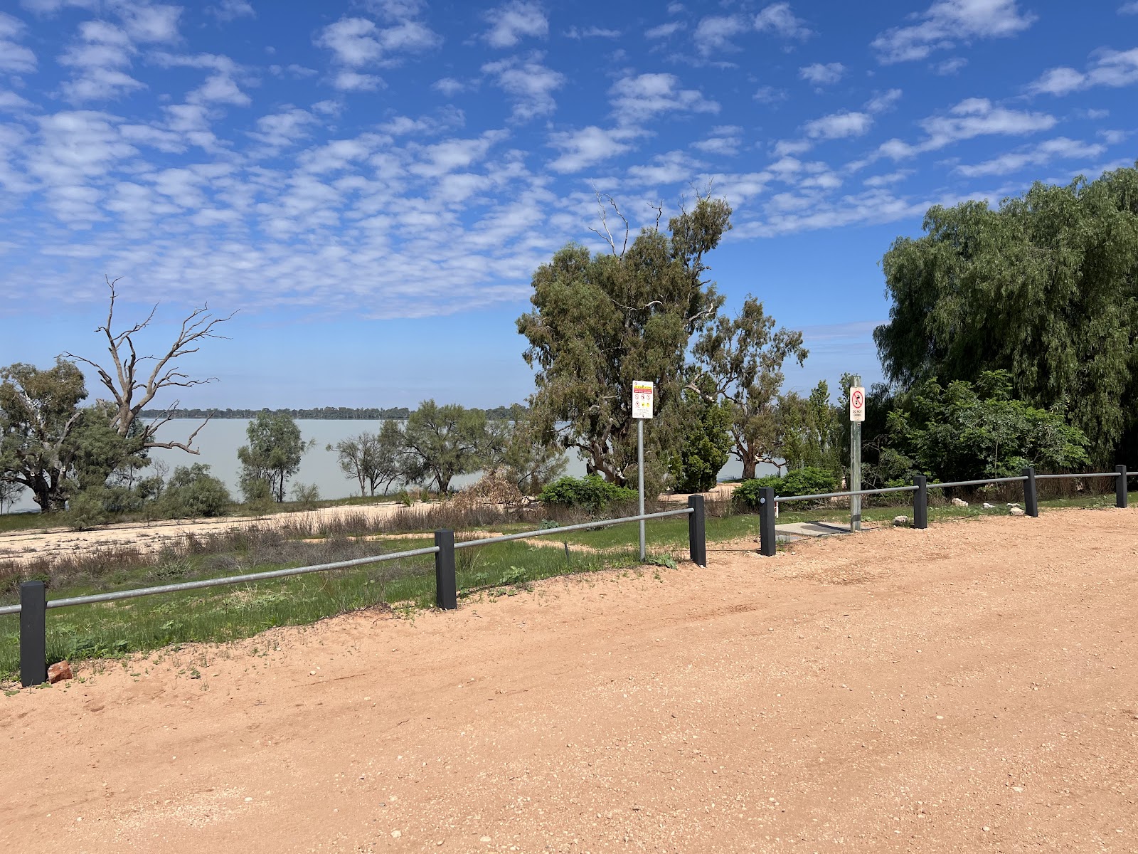 Lake Benanee Rest Area 2