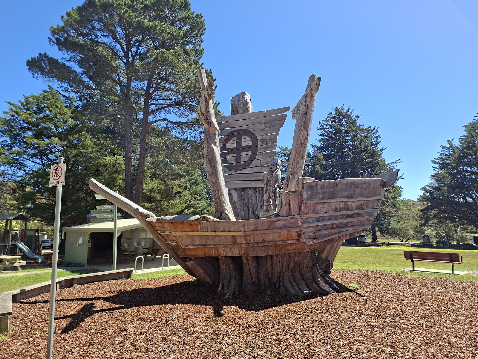 Smythesdale Gardens 3