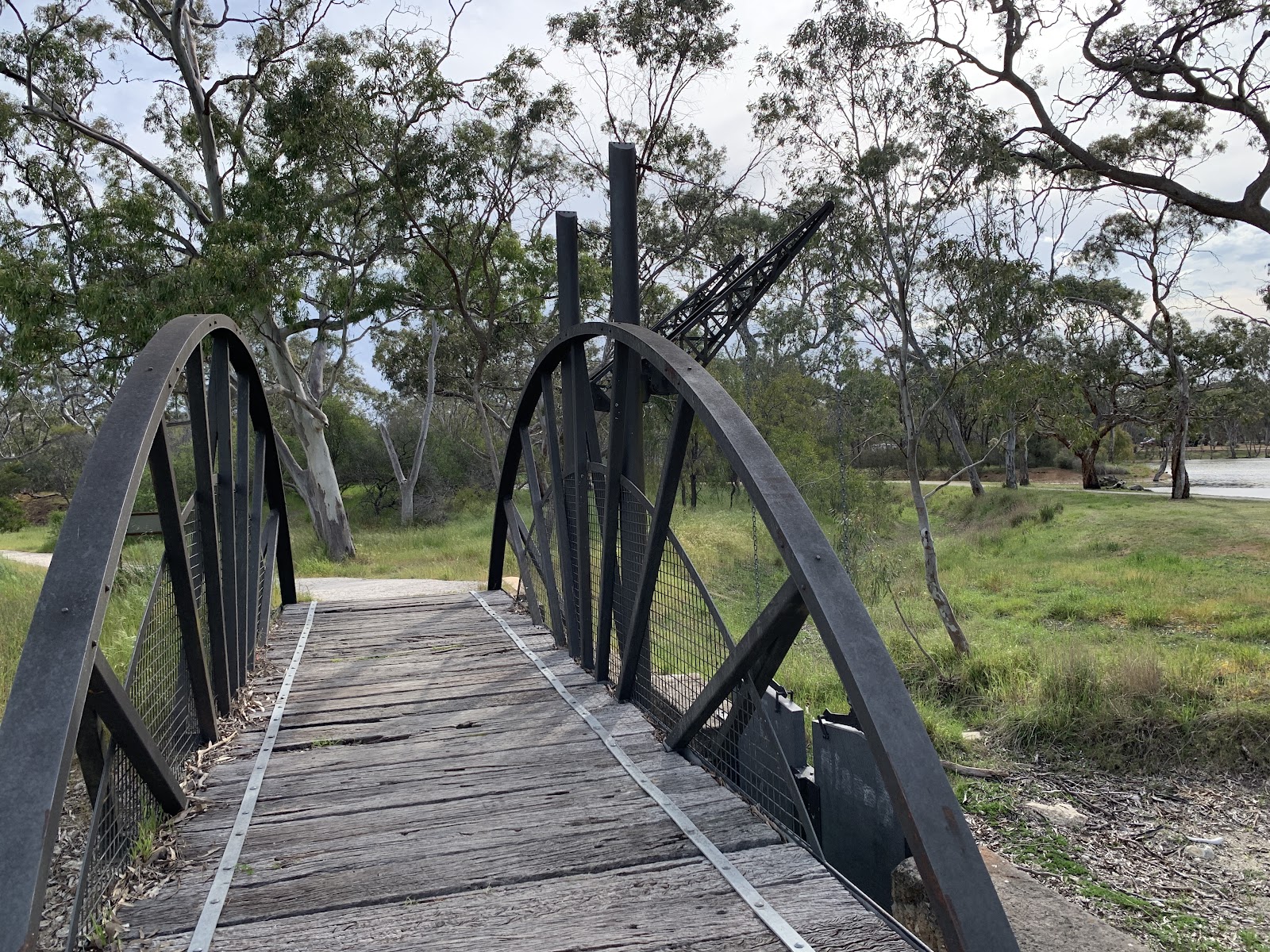 Bordertown Recreation Lake 5