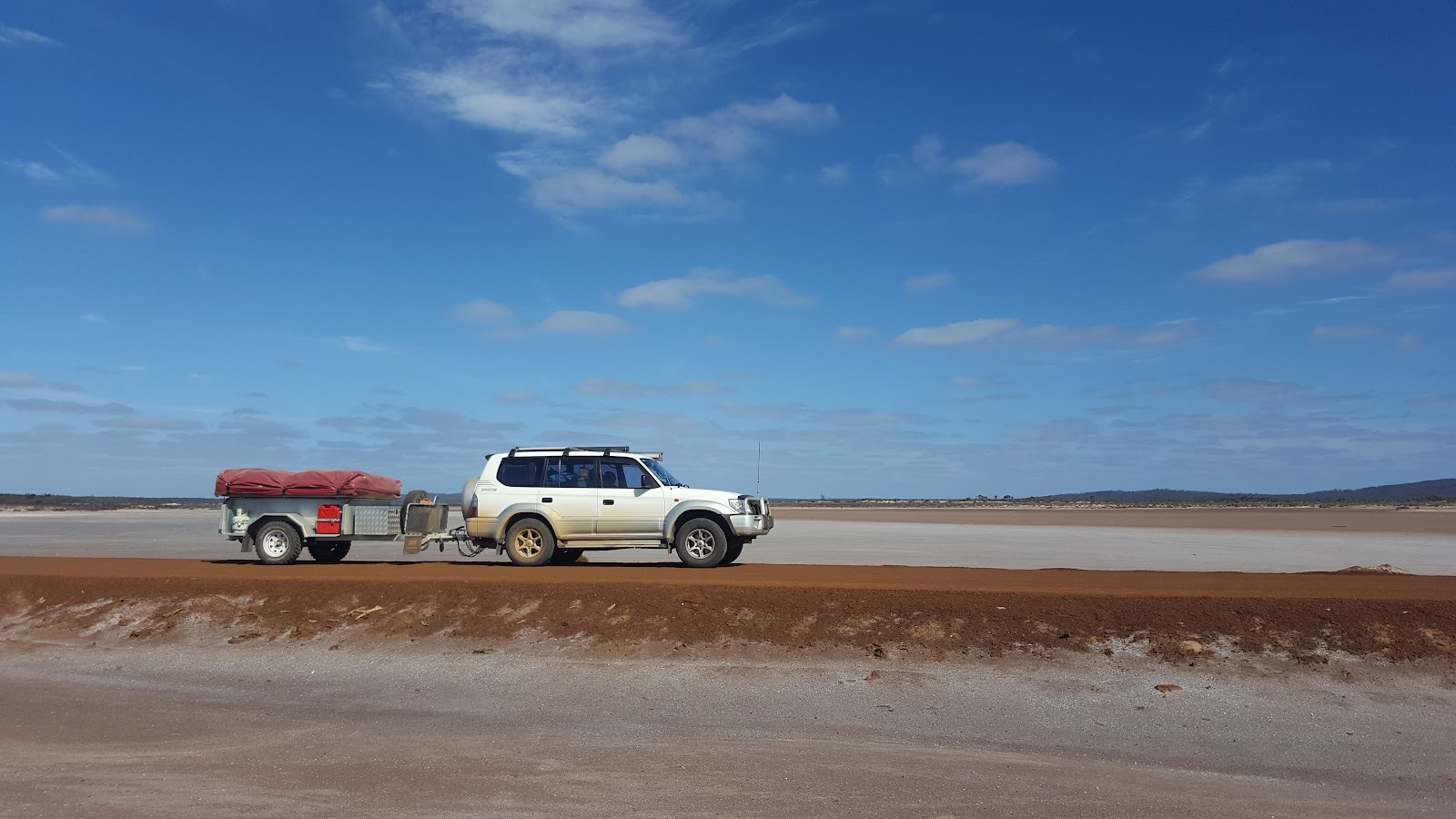 Lake Cowan 3