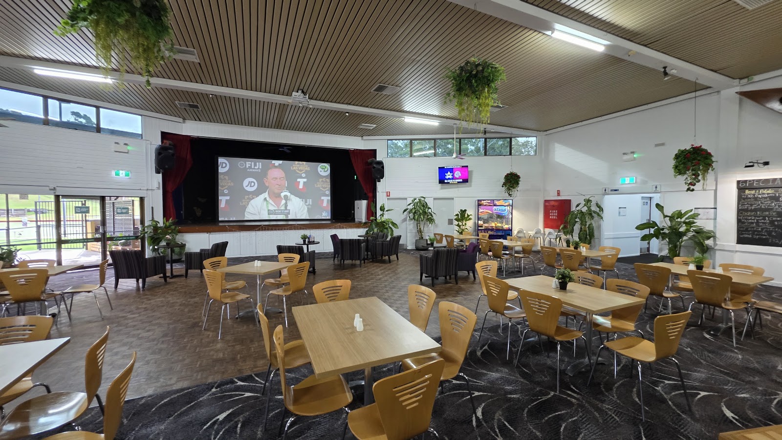 Nambucca Heads Bowling & Recreation Club 7