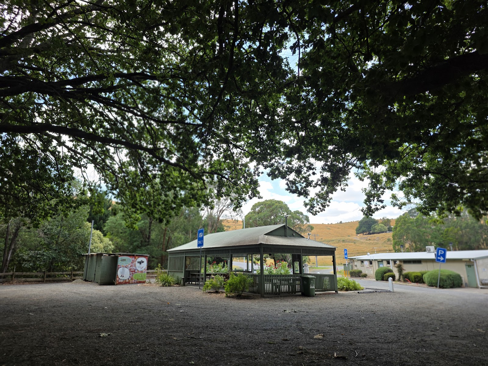 Loch Memorial Reserve 3