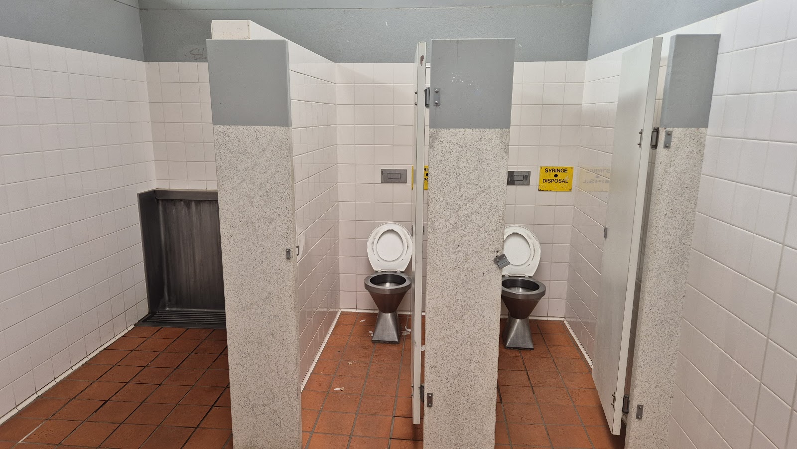 Bookham Rest Area 6