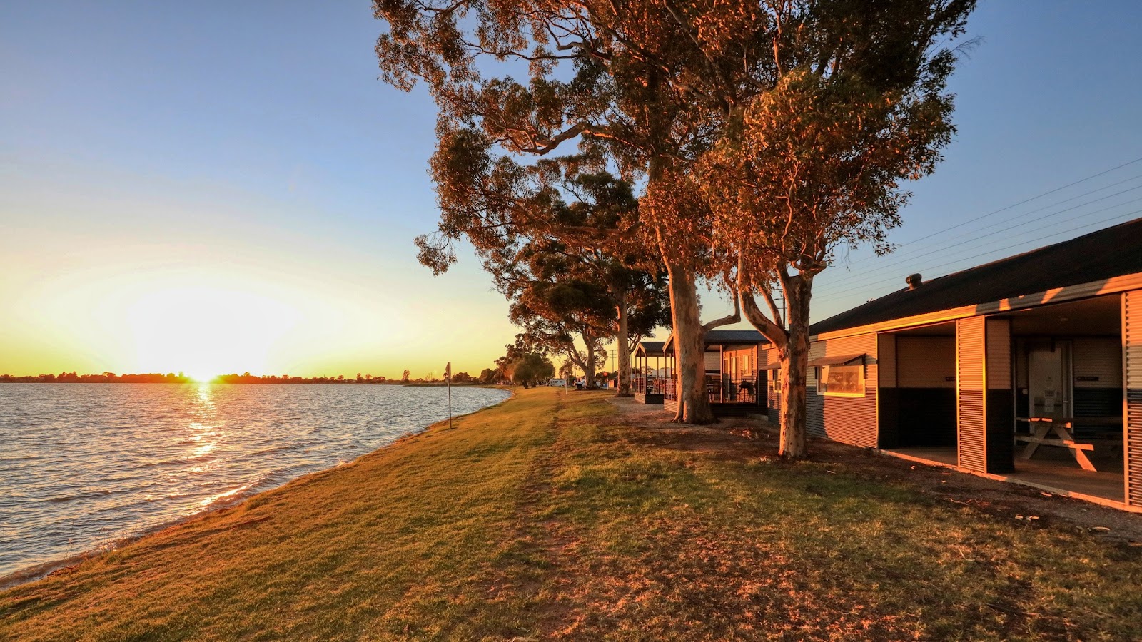 Lake Boga 2