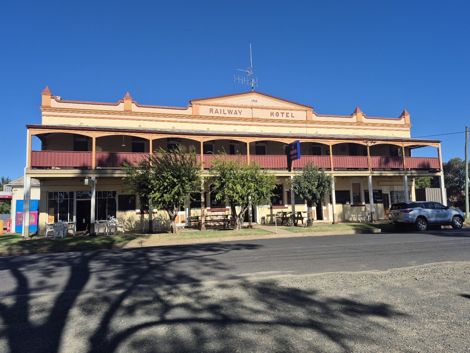 Railway Hotel Gilgandra 3