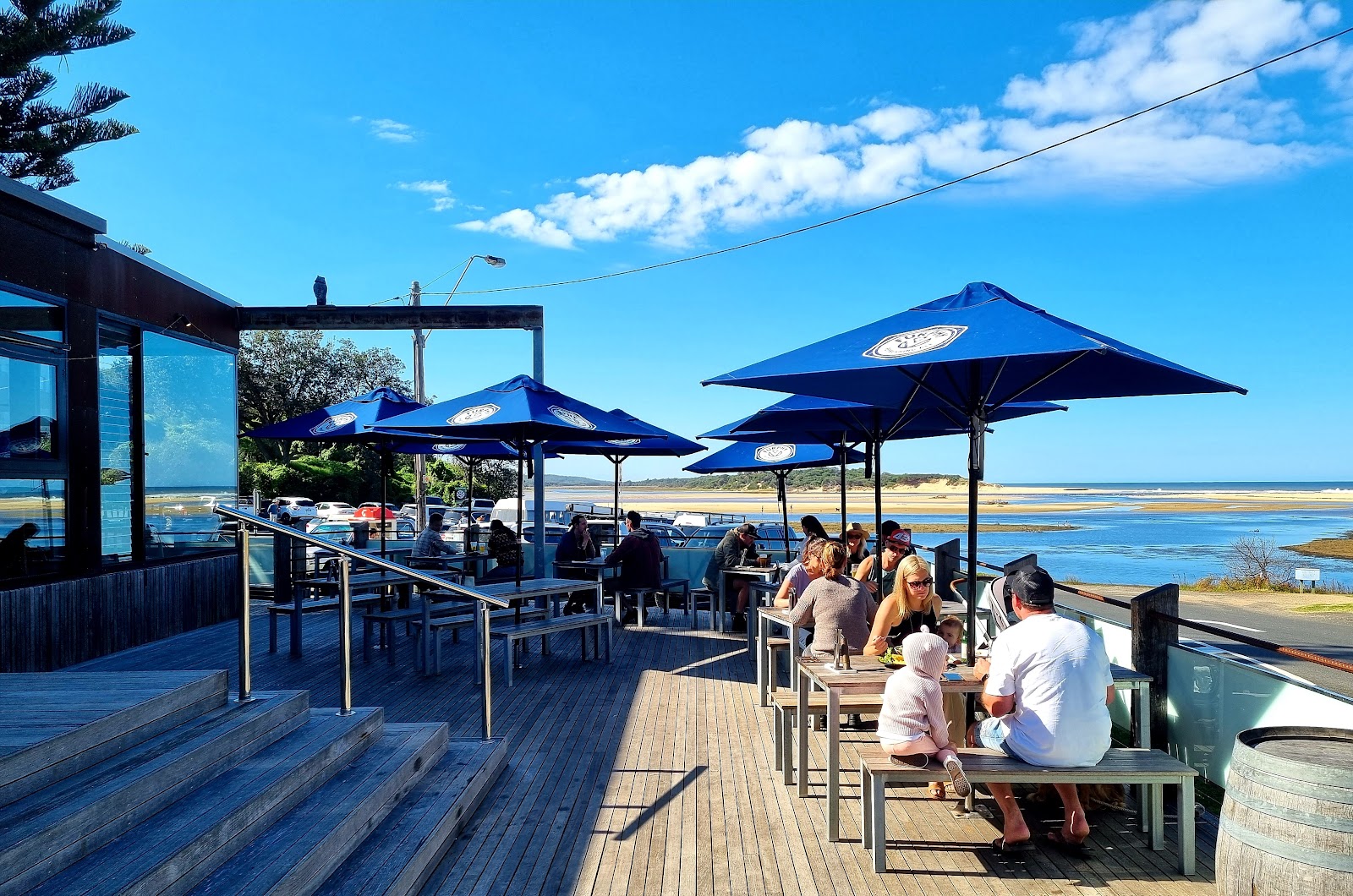 Lake Tyers Beach Tavern 3