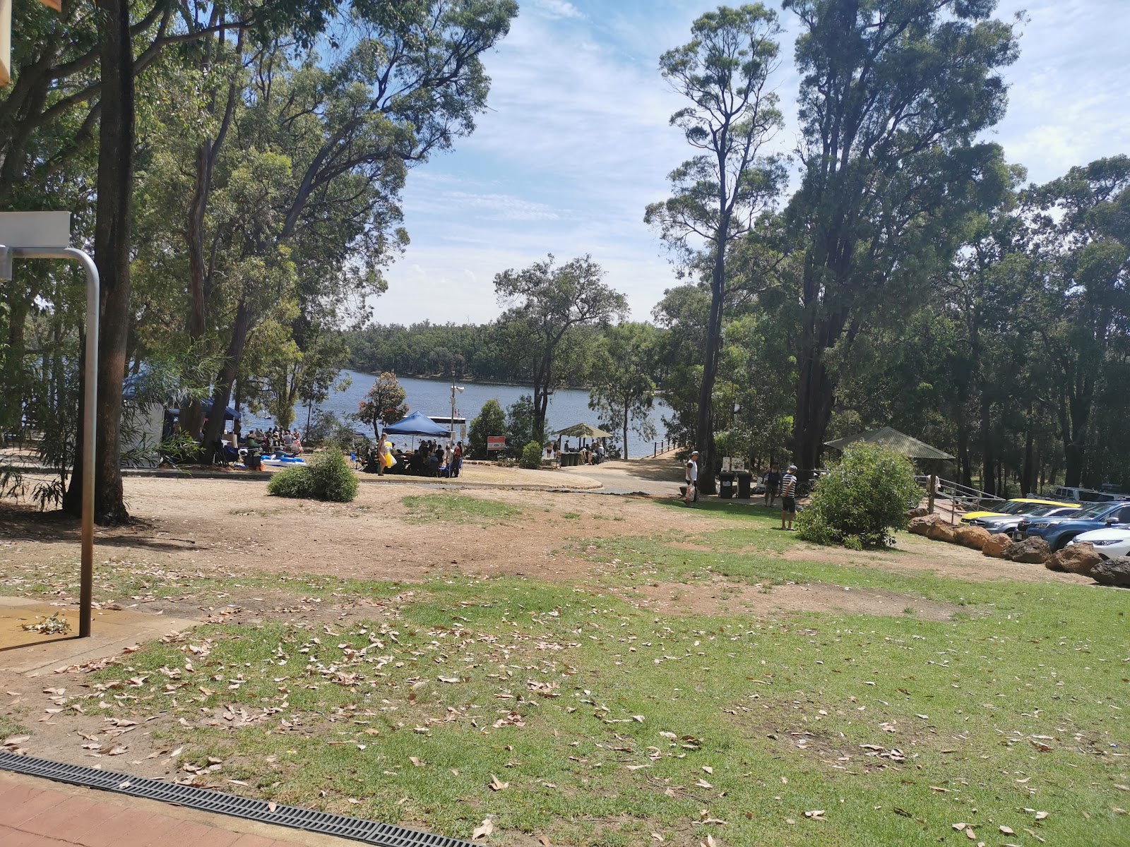 Lake Leschenaultia 2