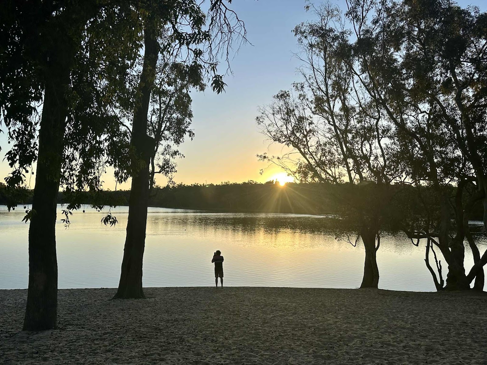 Lake Leschenaultia 3