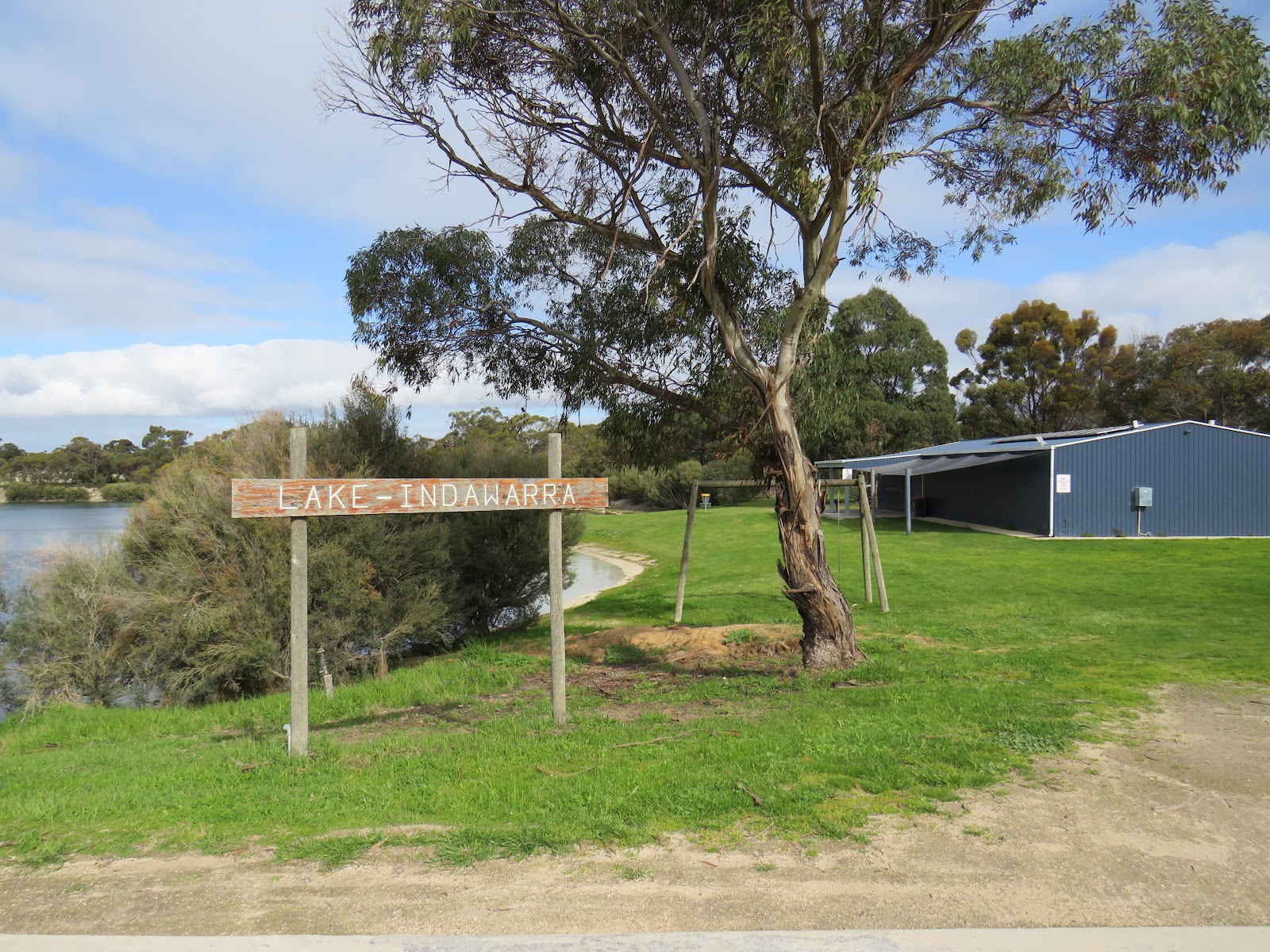 Lake Indawarra 2