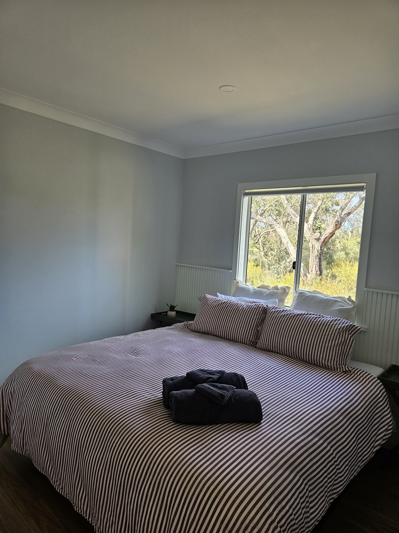 Parndana Hotel 2