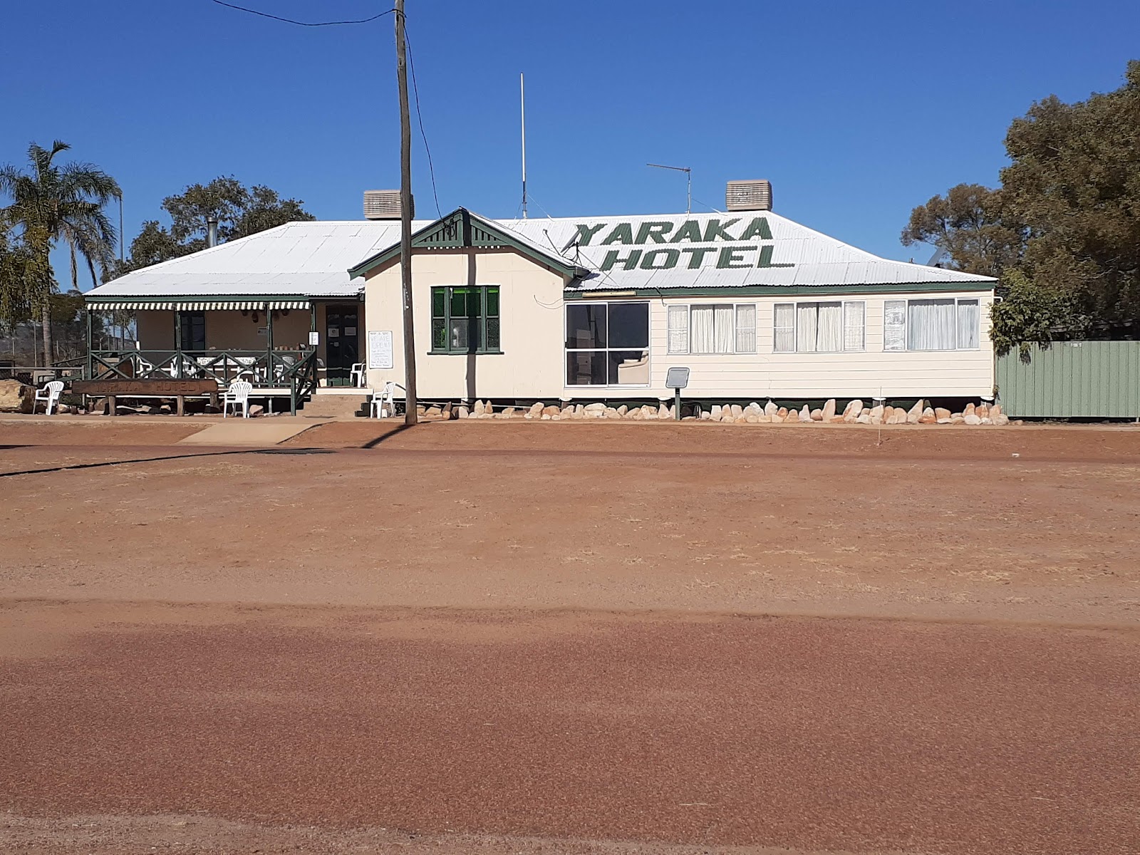 Yaraka Hotel 2