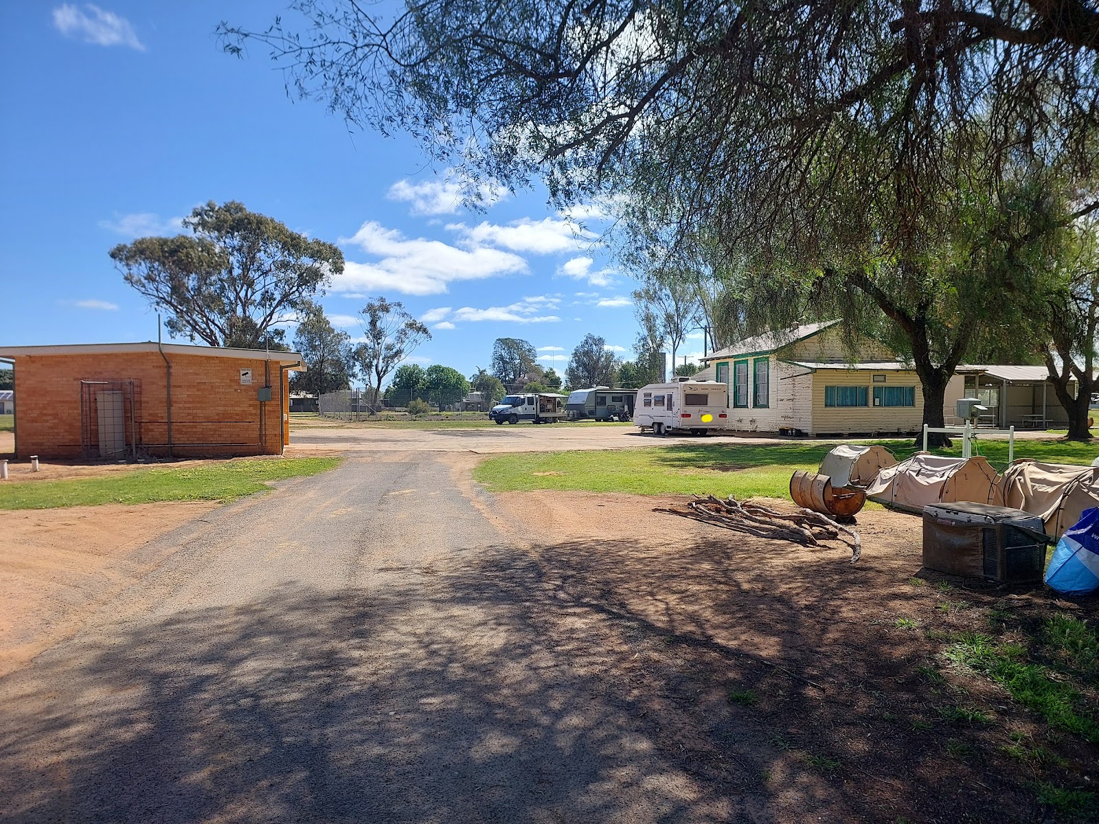 Euabalong Caravan Park 2