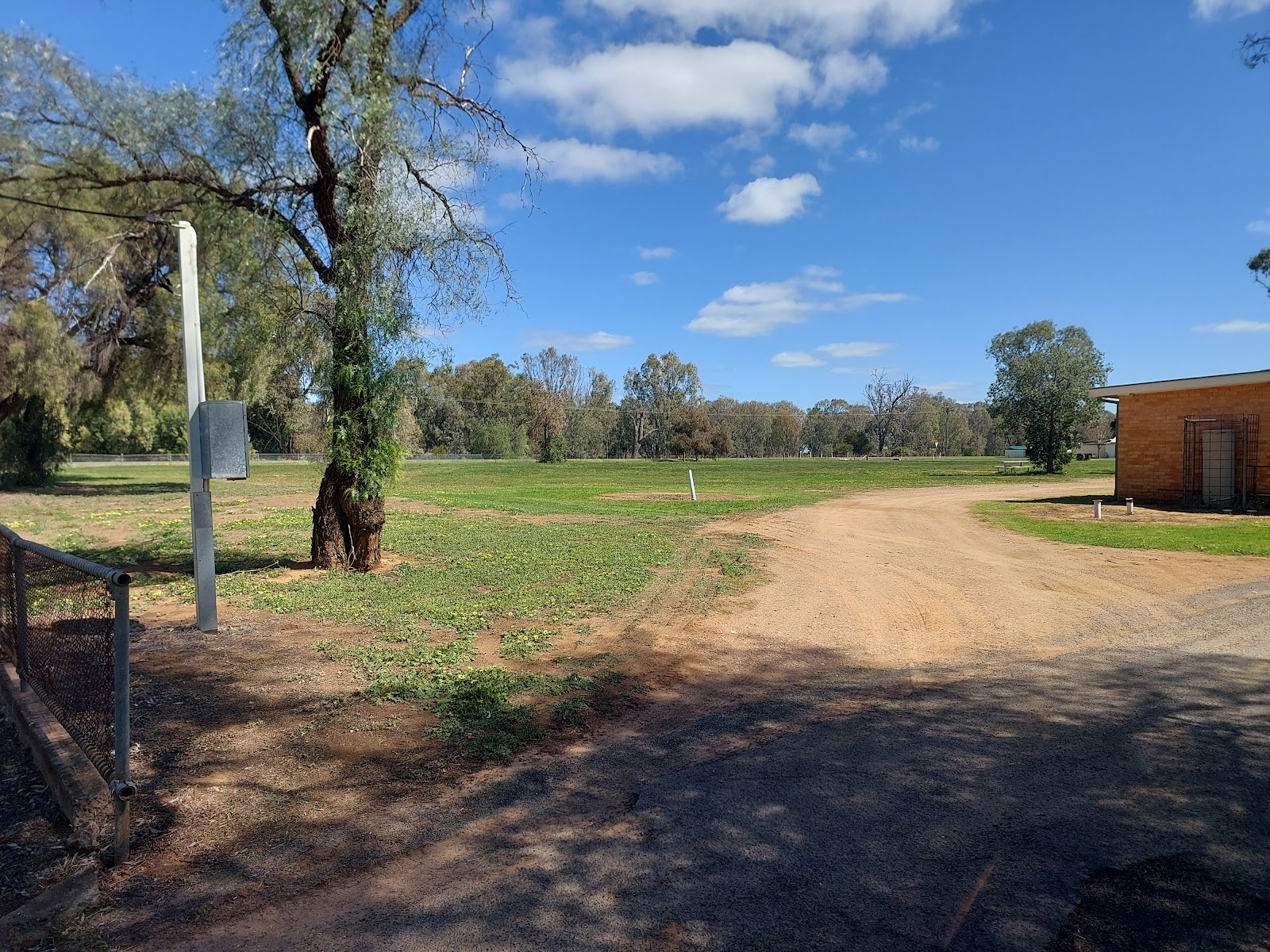 Euabalong Caravan Park 3