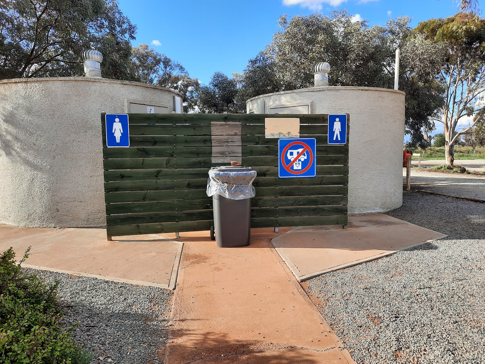 Manna Hill Rest Stop 4