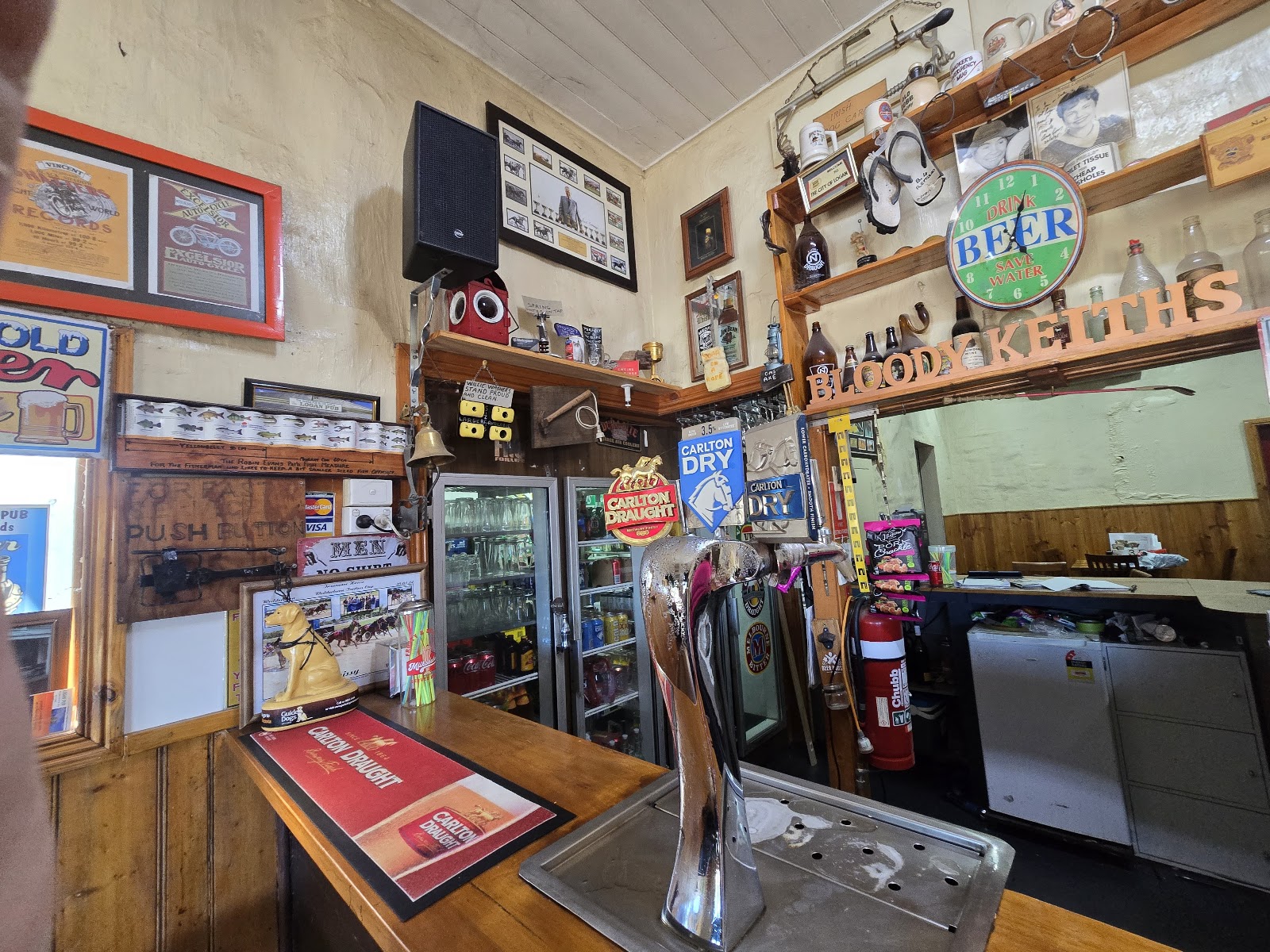 Logan Pub 3