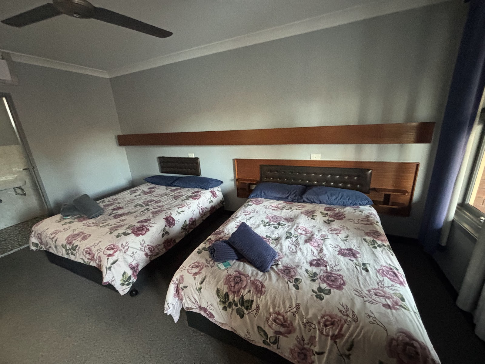 Cobargo Hotel 3