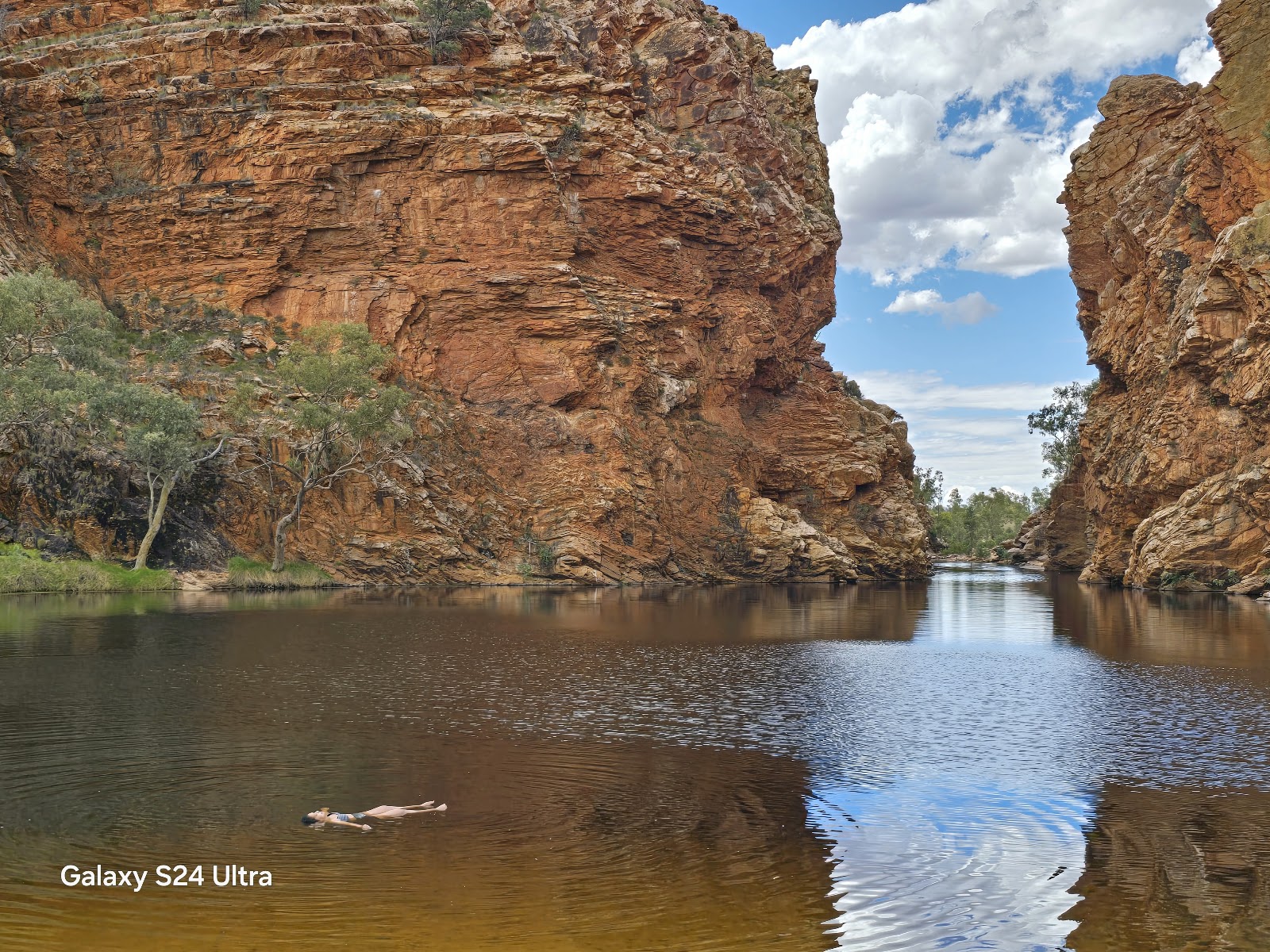 Ellery Creek Big Hole - West MacDonnell NP 2
