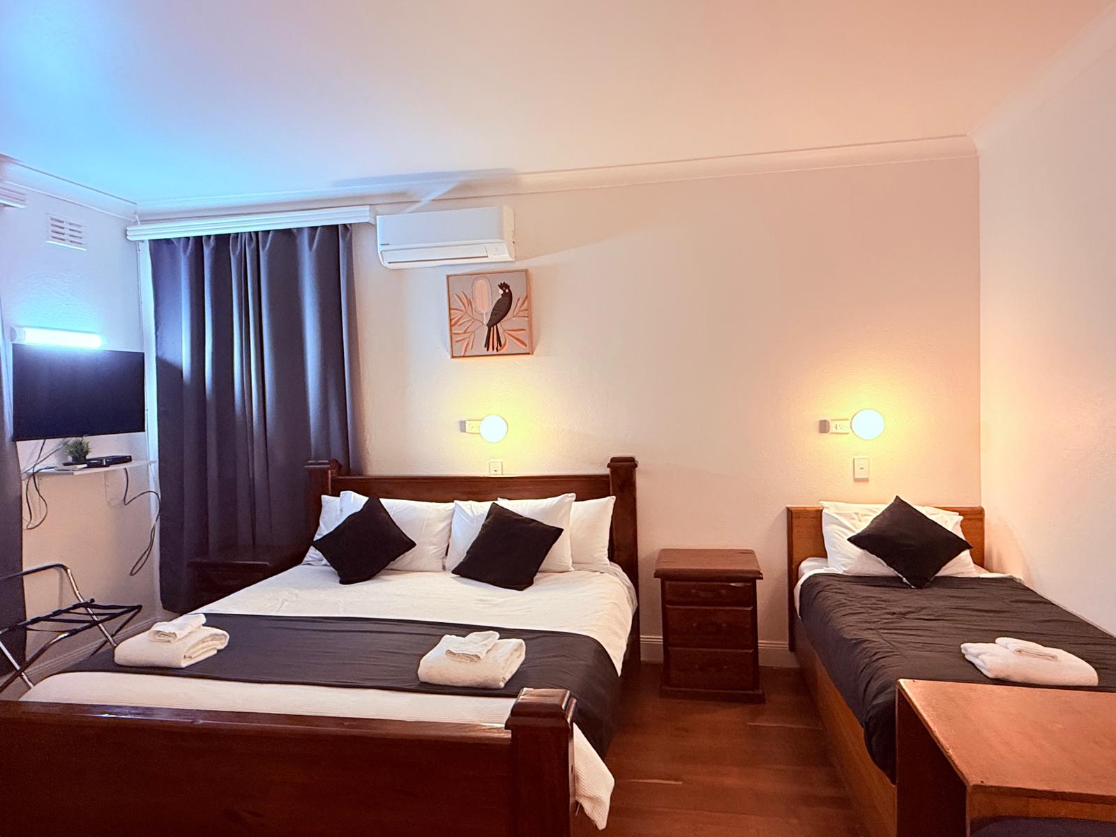 Coonalpyn Hotel 2