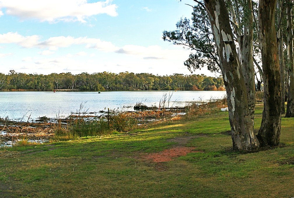 1268KM Track Camping Area 2