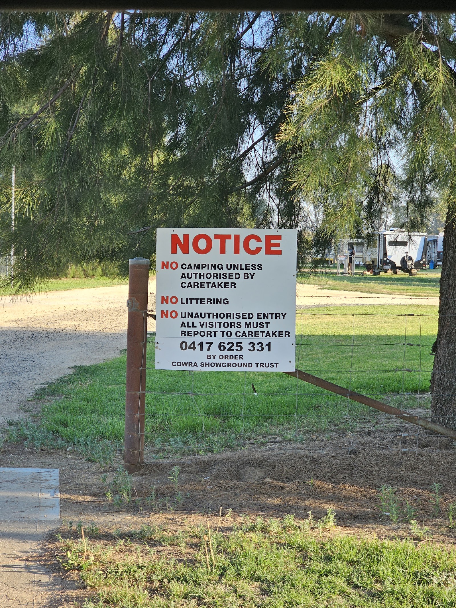 Cowra Showground Trust Camping Ground 4