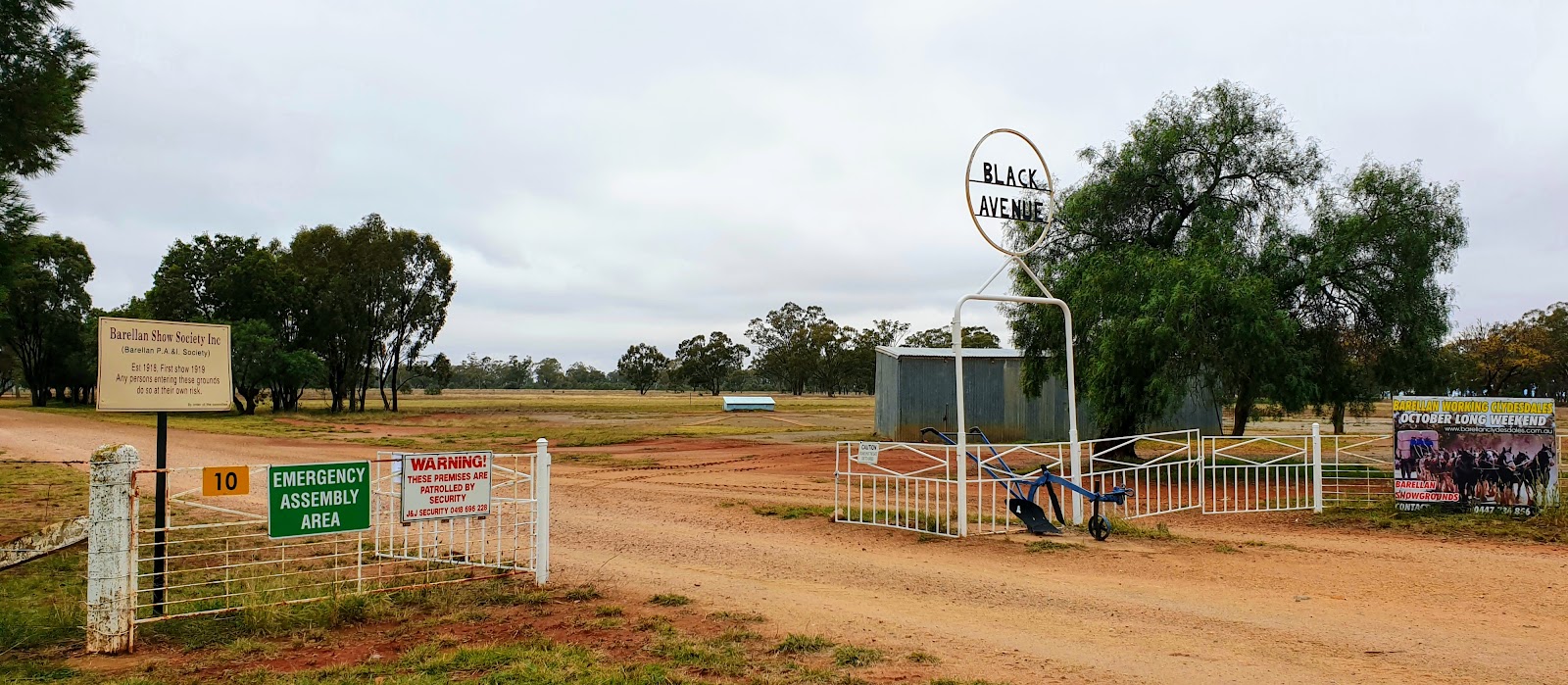 Barellan Showgrounds Road 2