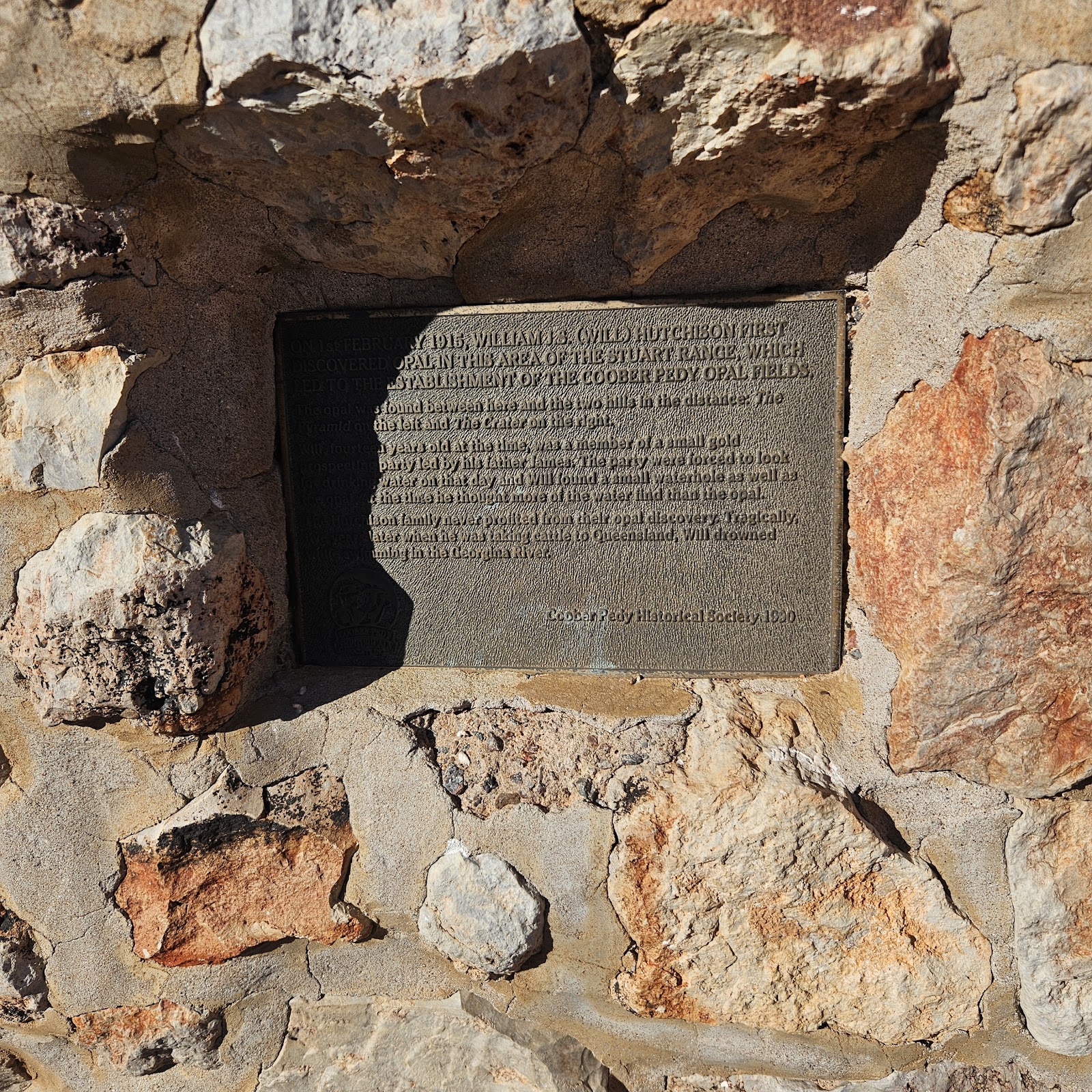 Hutchison Monument 2