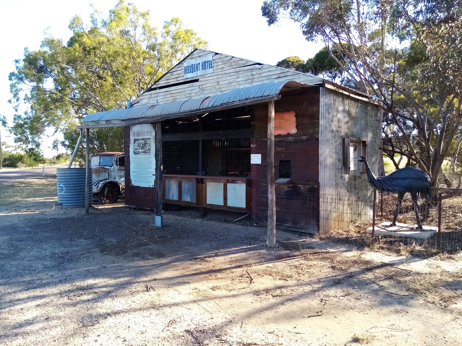 Darke Peak Hotel Camping 9