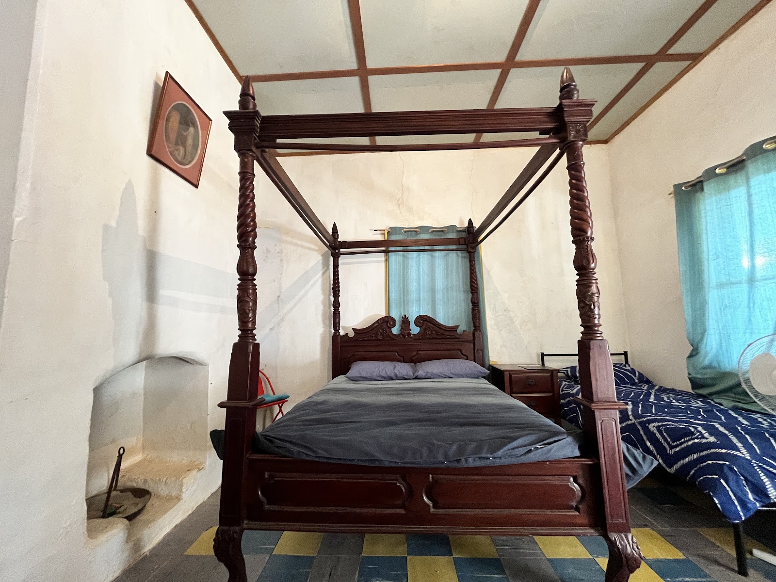 Betoota Hotel 6