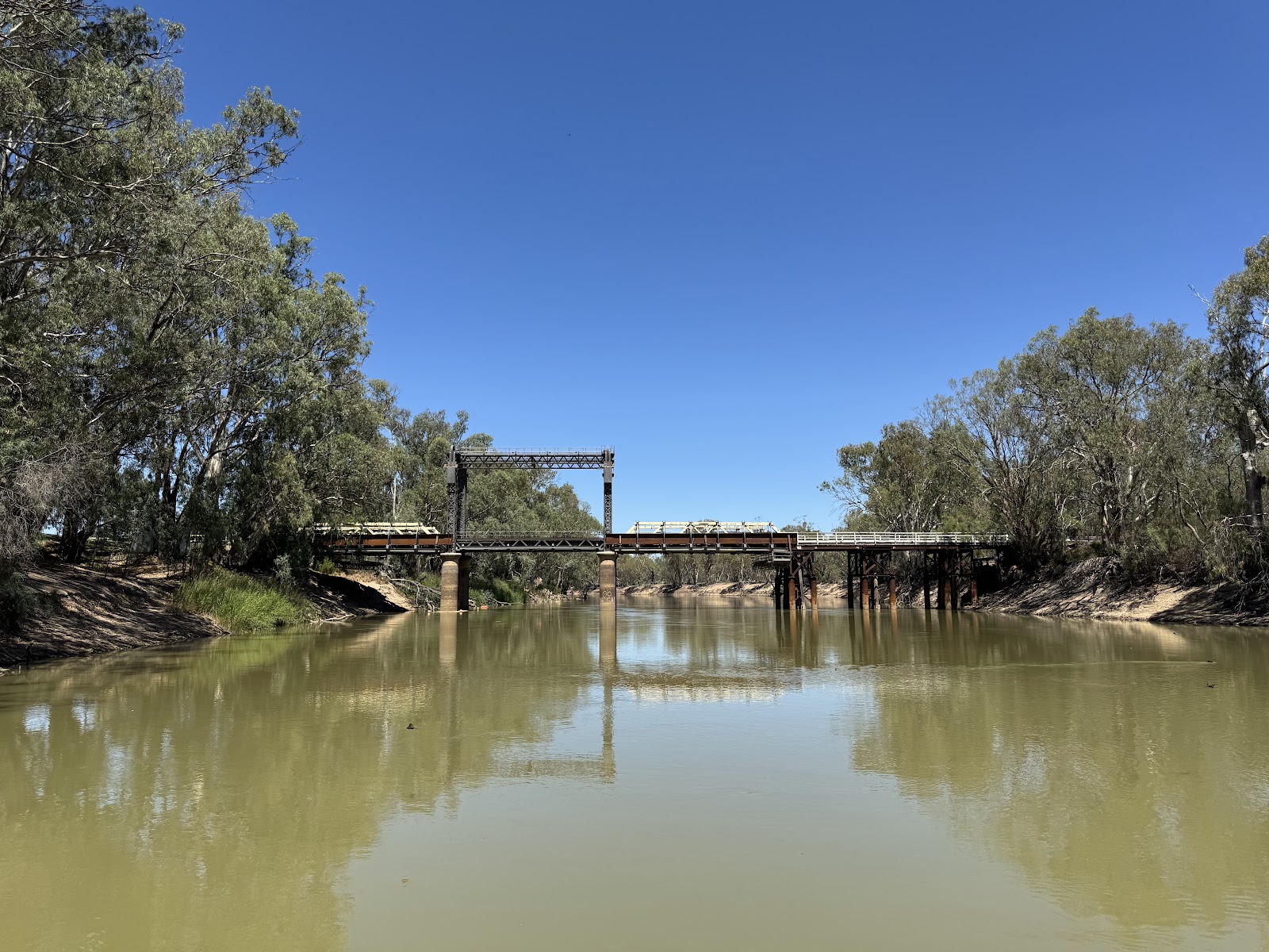Tooleybuc Bridge(4.2m wide) 2