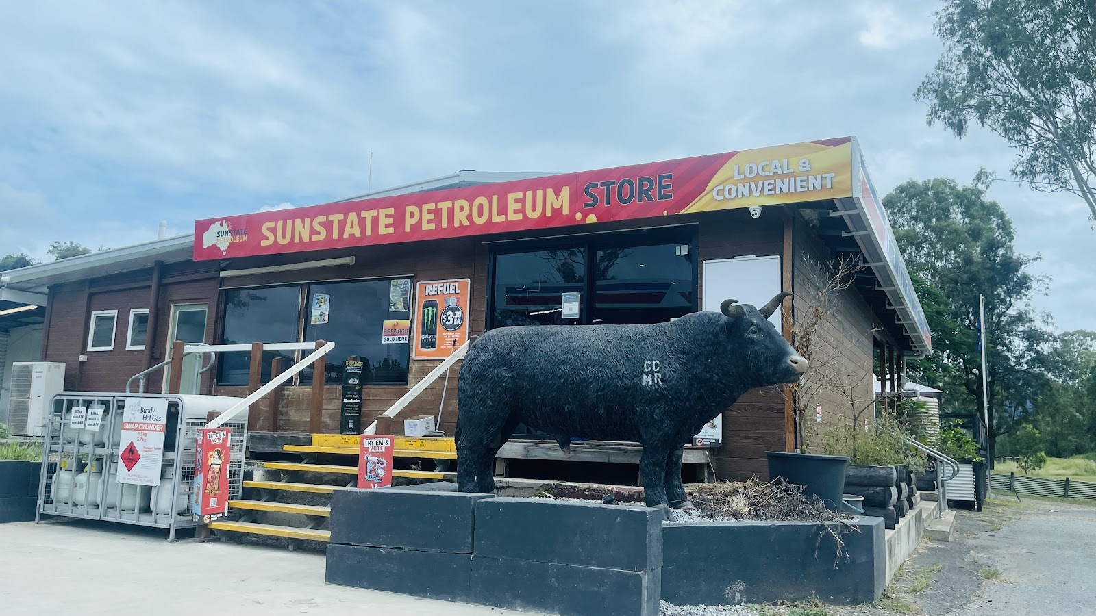 Liberty Colosseum Creek Motel & Truck Stop 3