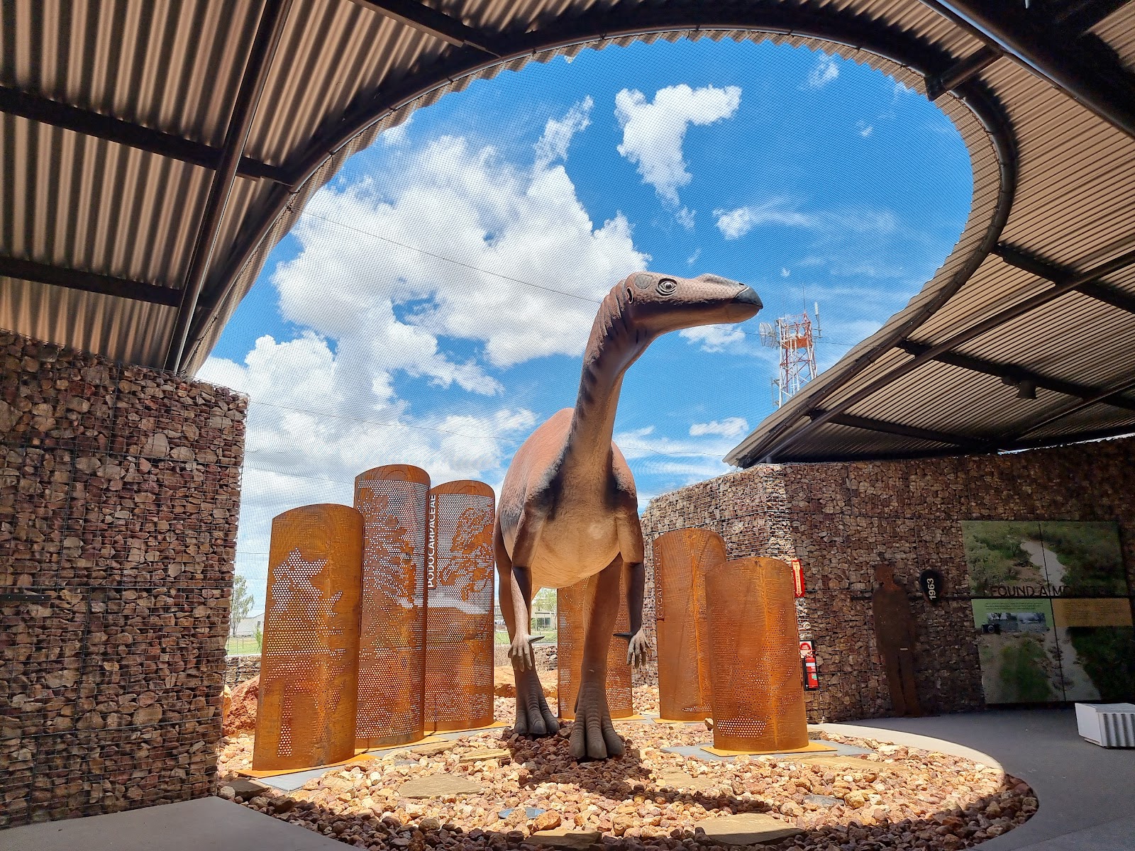 Muttaburrasaurus Interpretation Centre 2