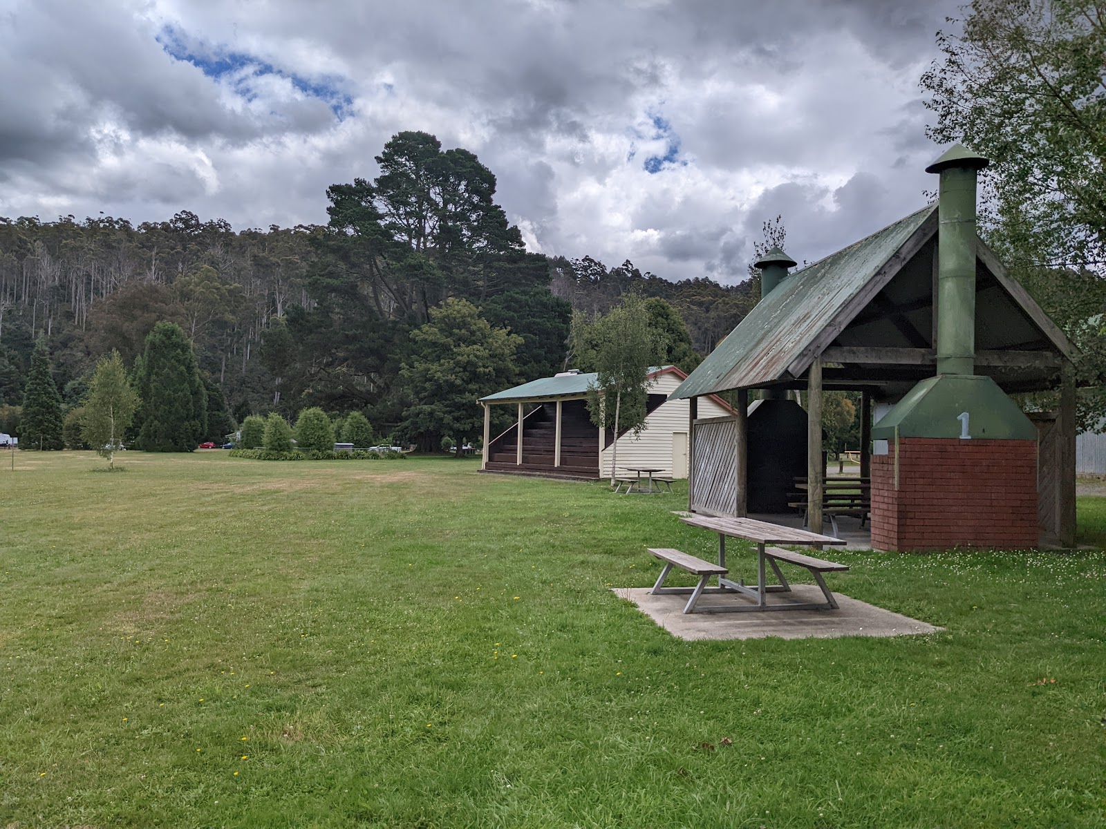 Myrtle Park Camping & Recreation Ground 5