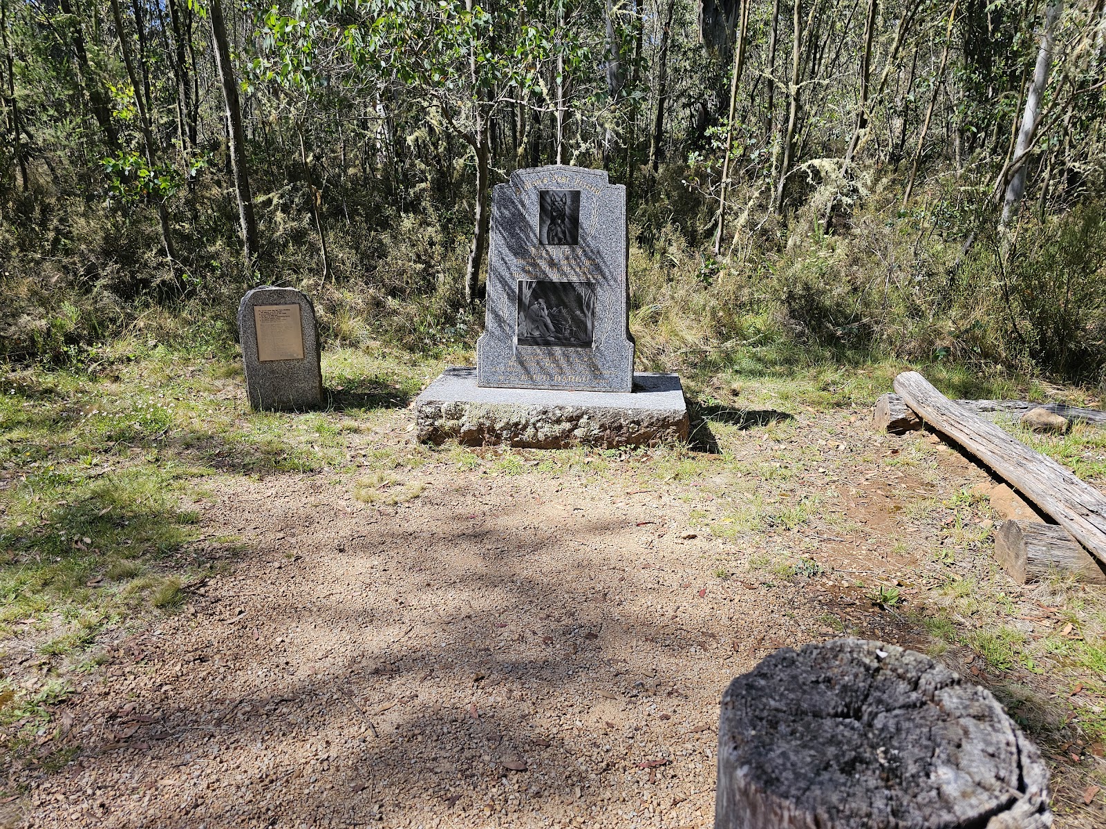 Dogs Grave Reserve 2