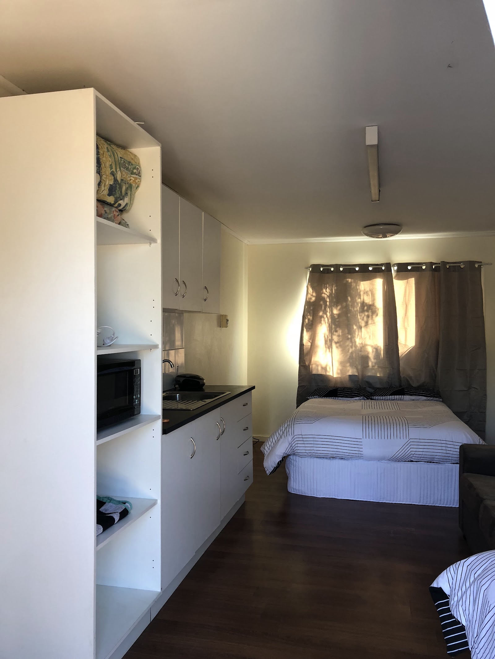 Carinda Hotel 2