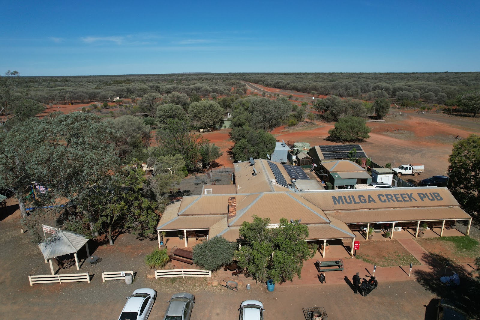 Mulga Creek Hotel Mitchell Hwy 2