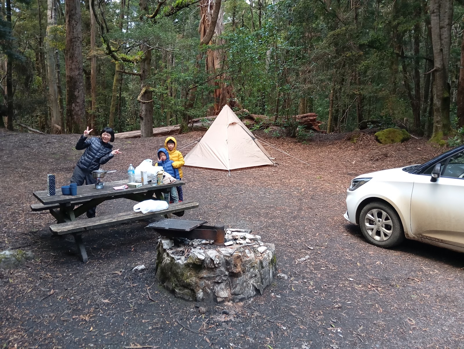 Huon River Campground (Scotts Peak) 2