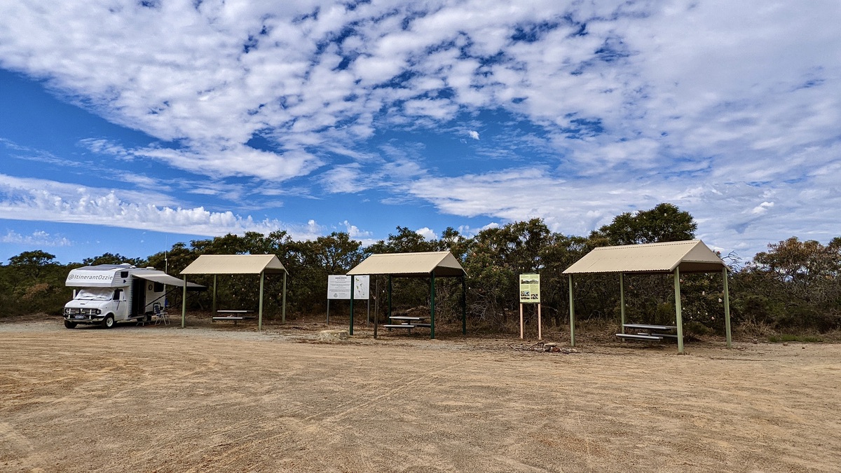 Banksia Reserve 6