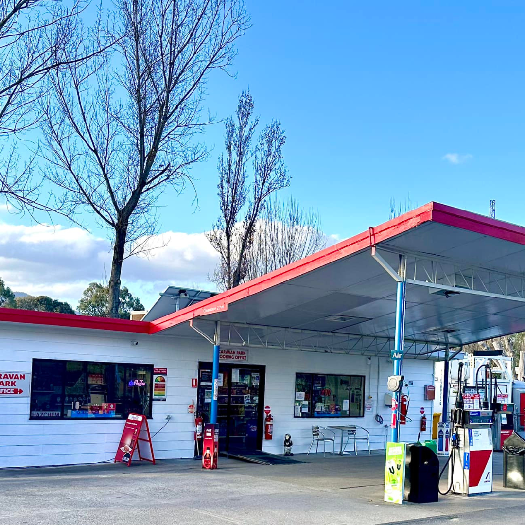 Corryong Caravan Park 2
