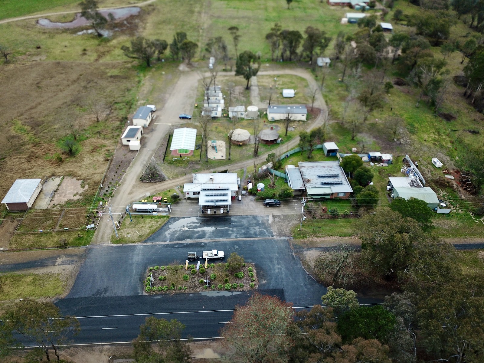 Corryong Caravan Park 4