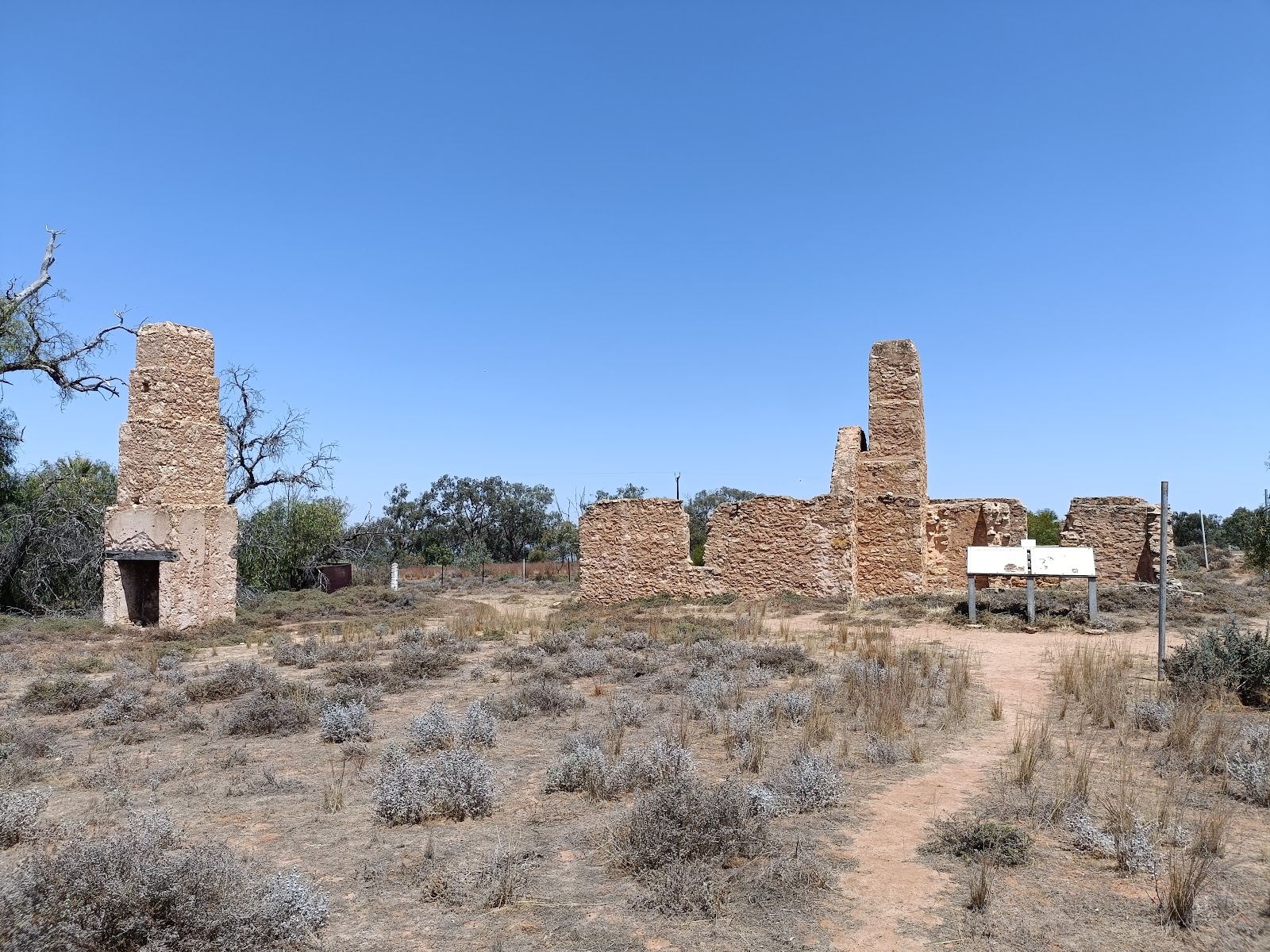 Lake Bonny Reserve Rest Area 3