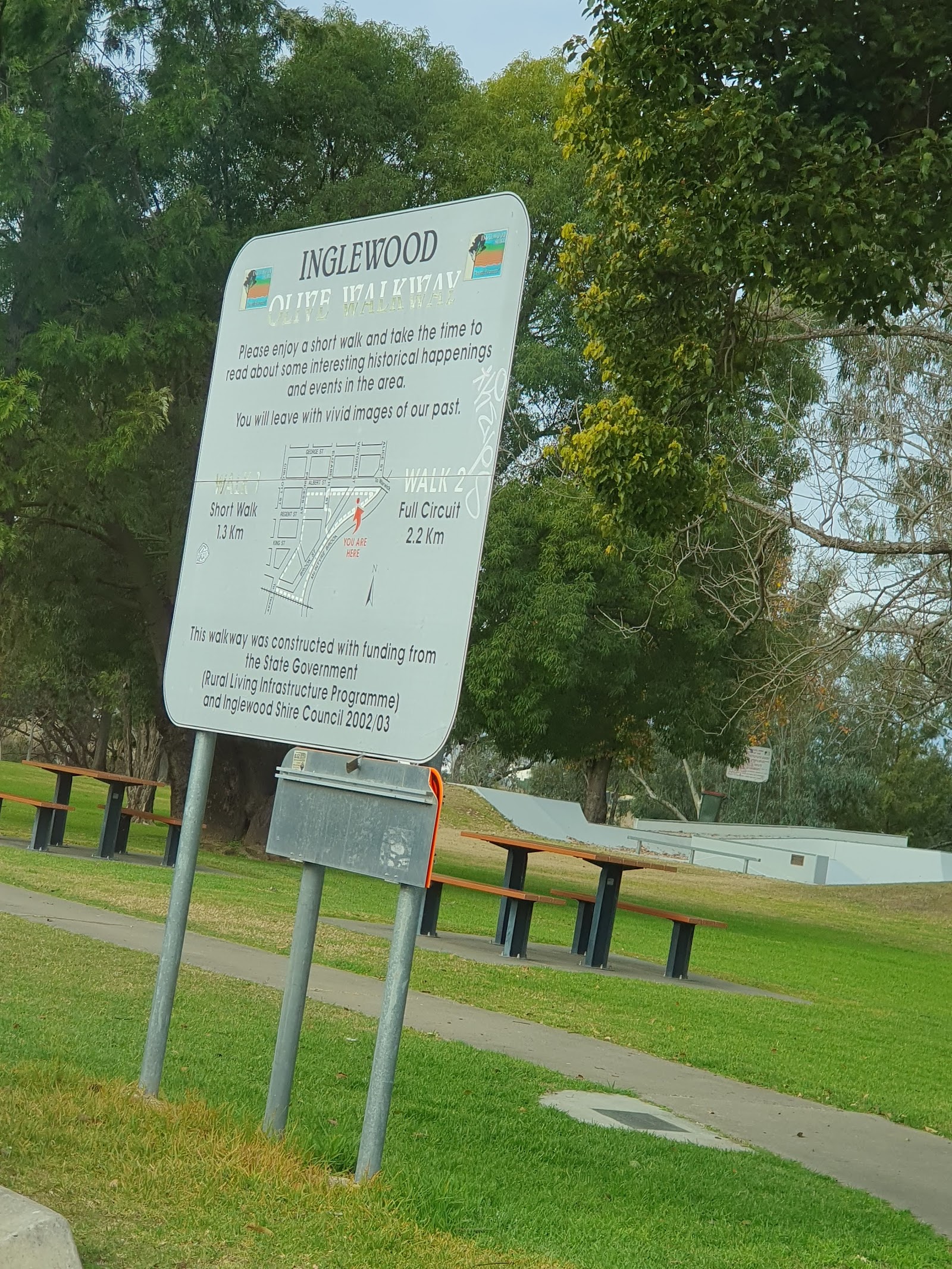 Inglewood Apex Lions Park 3